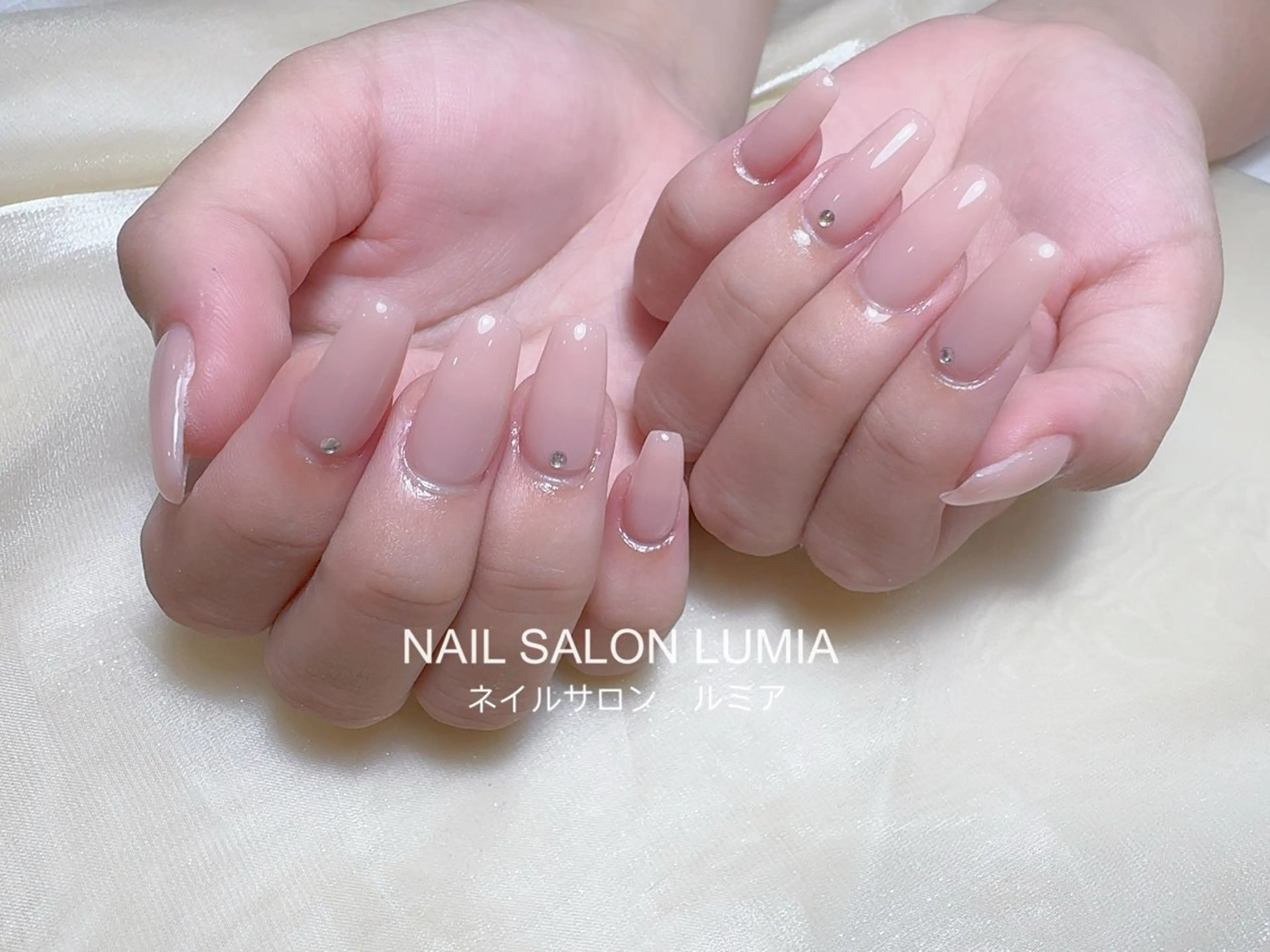 ネイル ハンドネイル ネイルサロン ルミア Lumia 店長のネイルデザイン