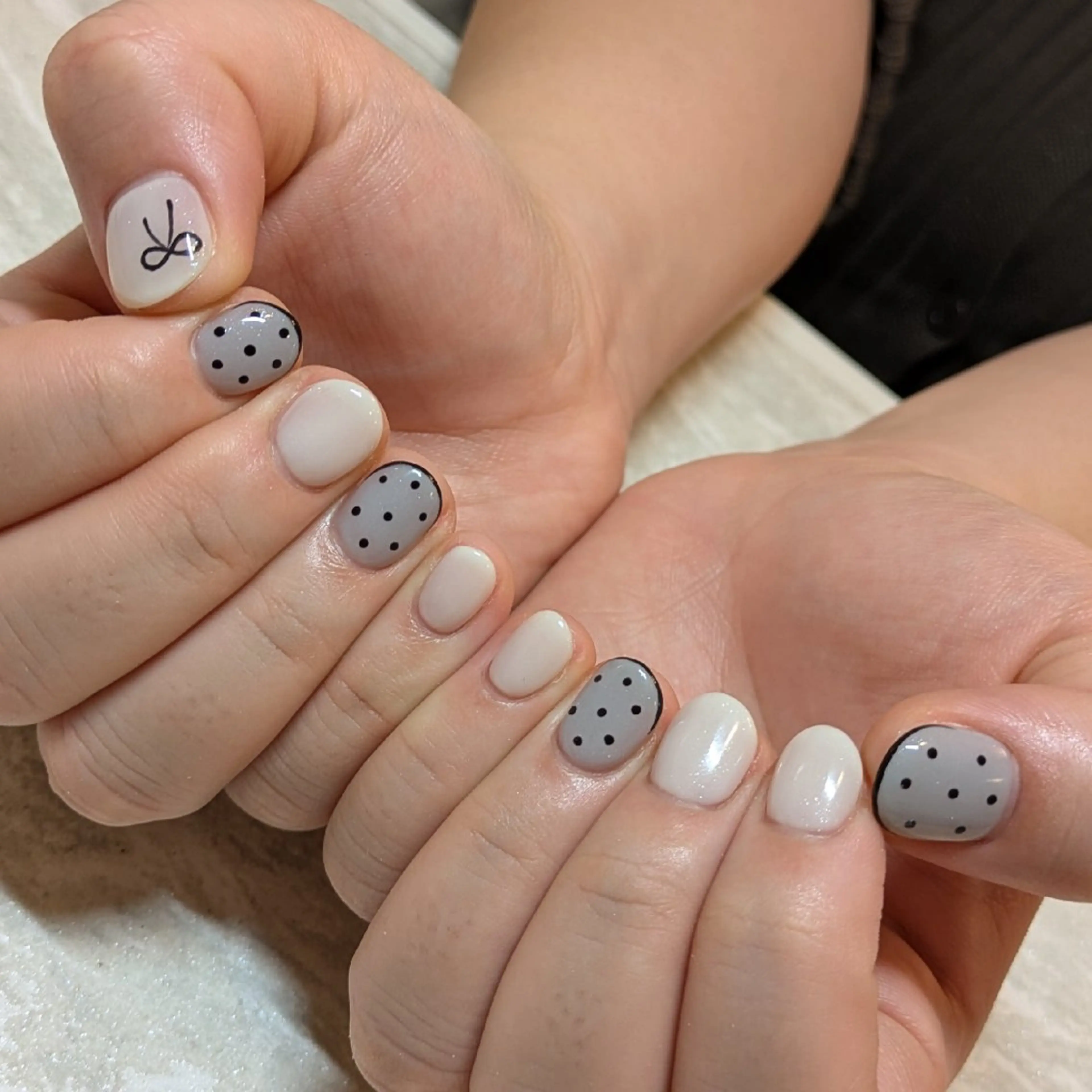 ネイル ドット ジェヌインネイル 河内のネイルデザイン