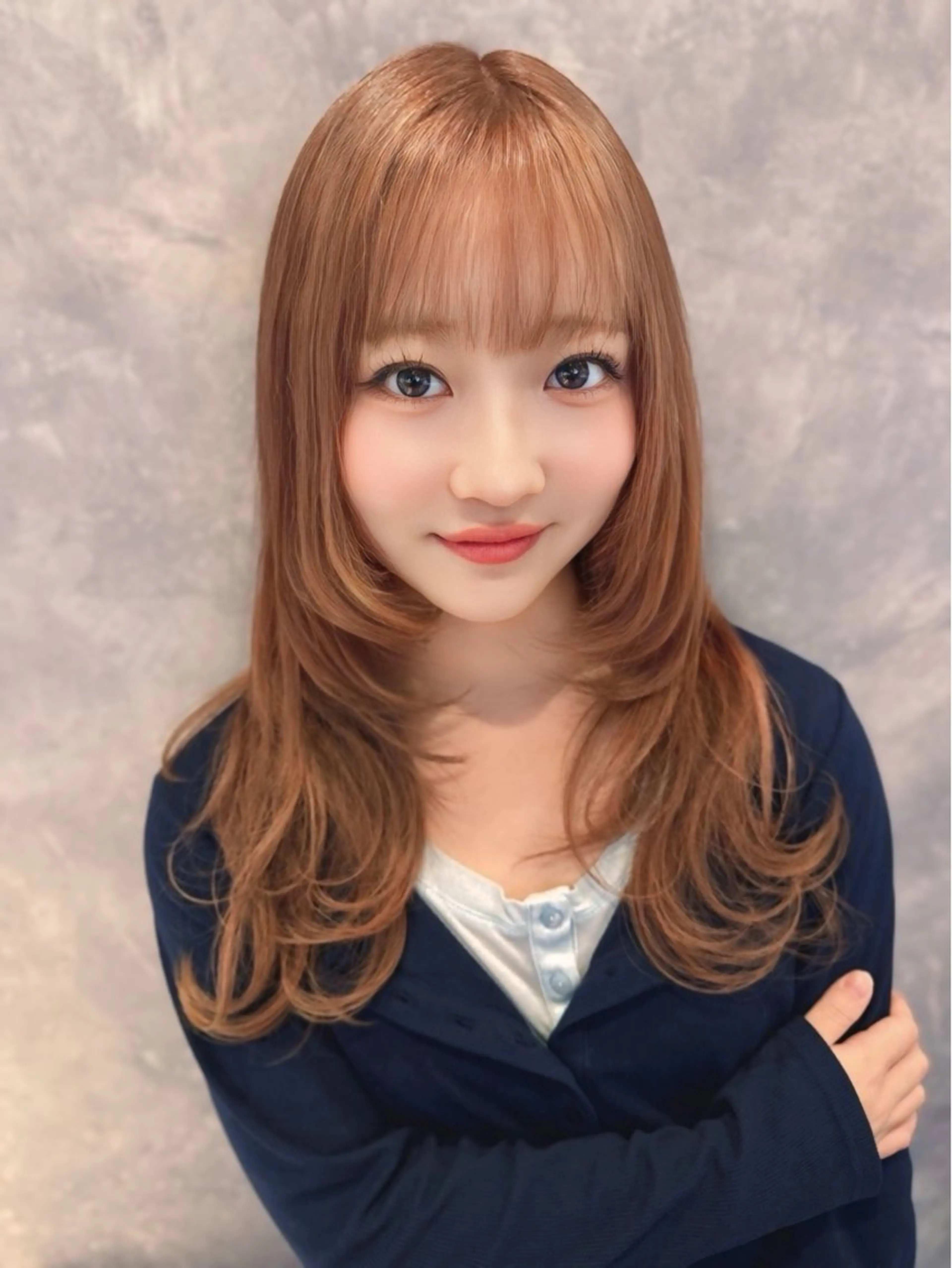 セミロング ラベンダーベージュ 学生 韓国風ヘア ヘアカラー 🦋ami/浦和 ブリーチカラー🦋のヘアスタイル