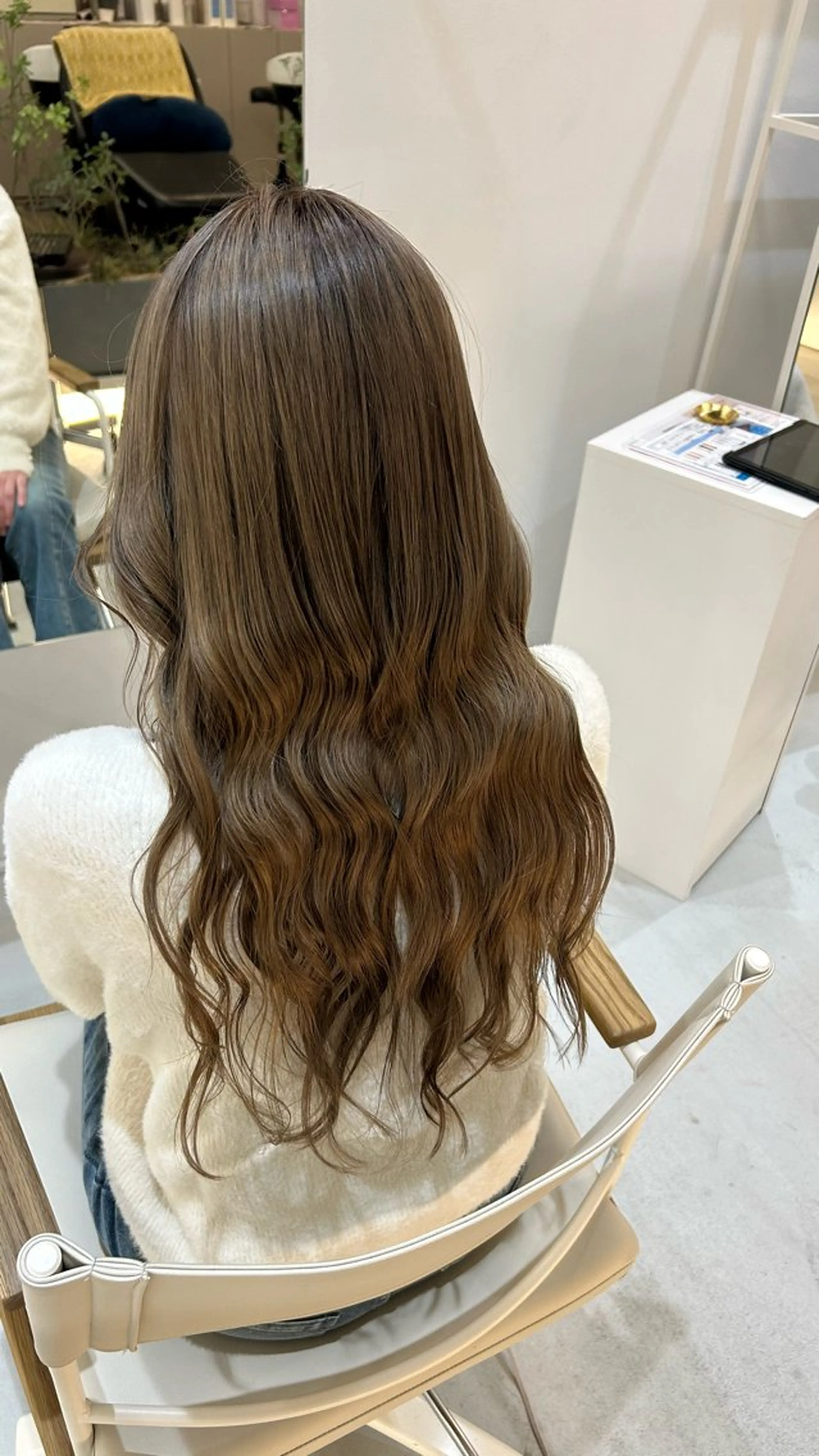 ロング カラー ヘアカラー ハイトーン/艶髪/ 暗髪/韓国/sanaのヘアスタイル