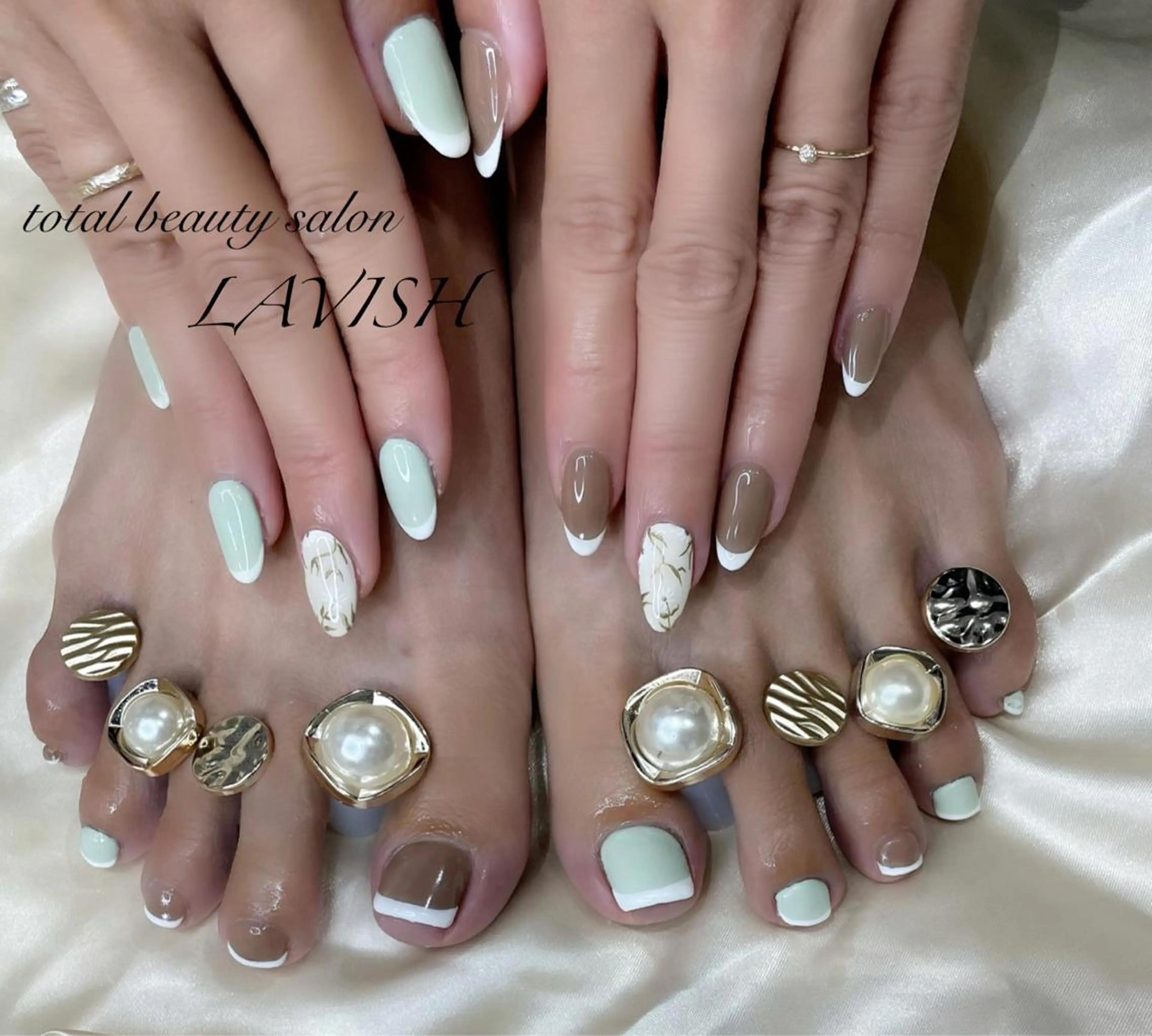 ネイル LAVISH nail salonのネイルデザイン