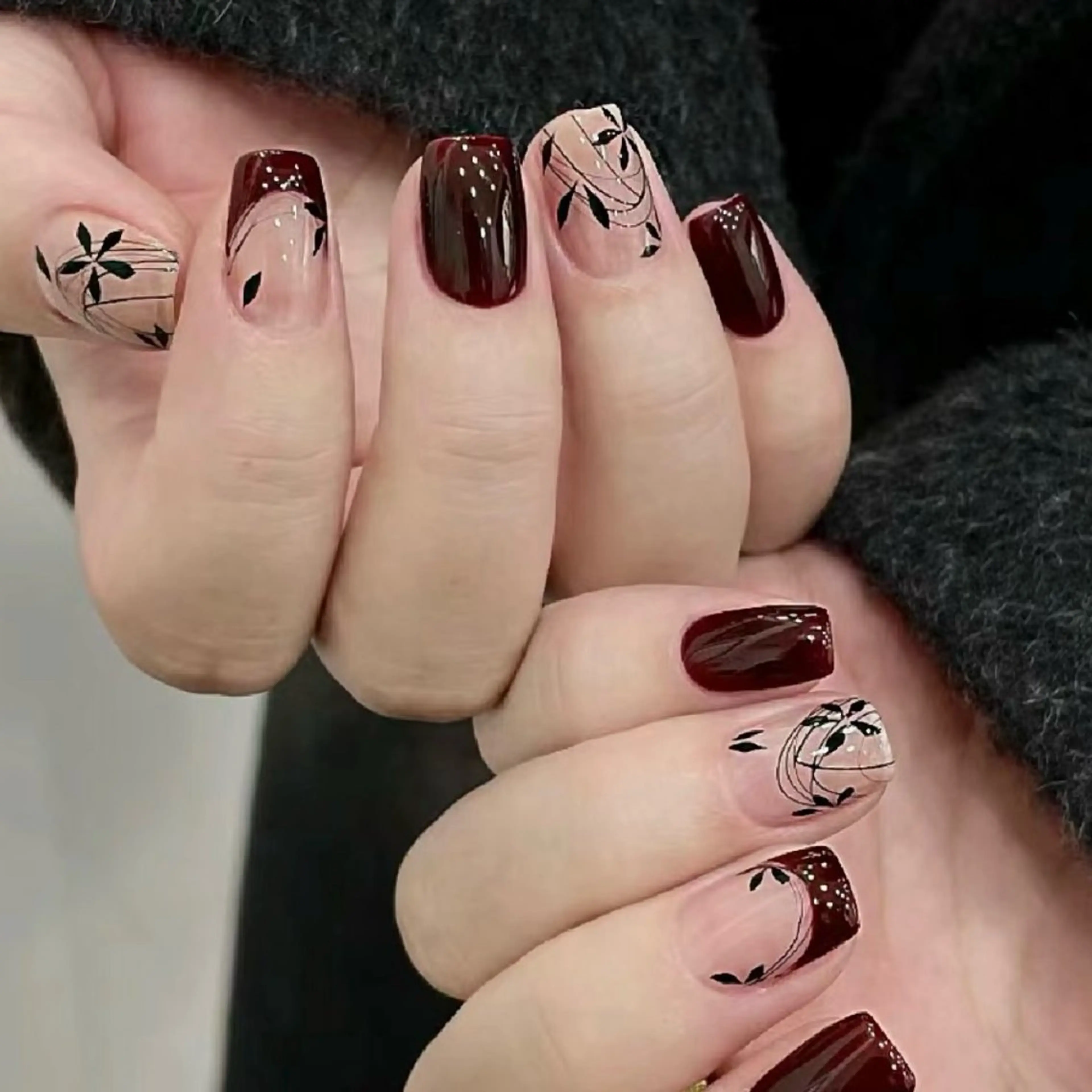 🫧(オフ込み) 🍃🍂定額華やかなデザイン💅🏻の写真