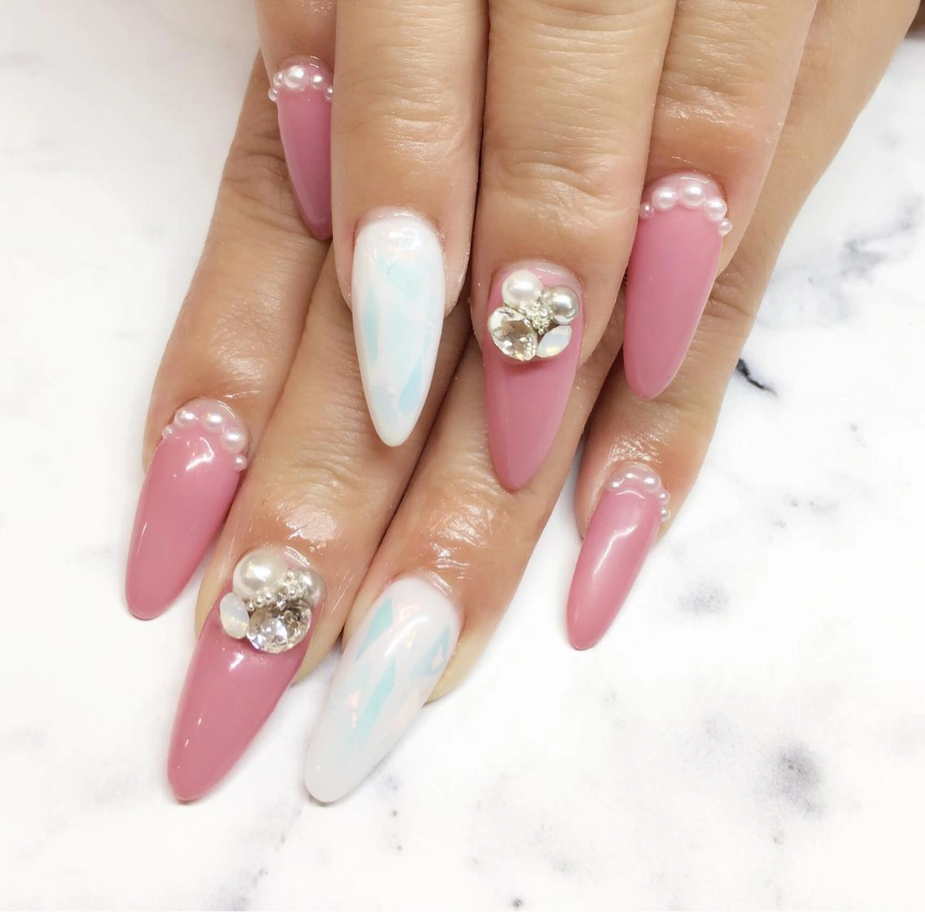 ネイル キラキラネイル 持ち込み ピンク ピンクベージュ スカルプネイル nail salon Soeurのネイルデザイン