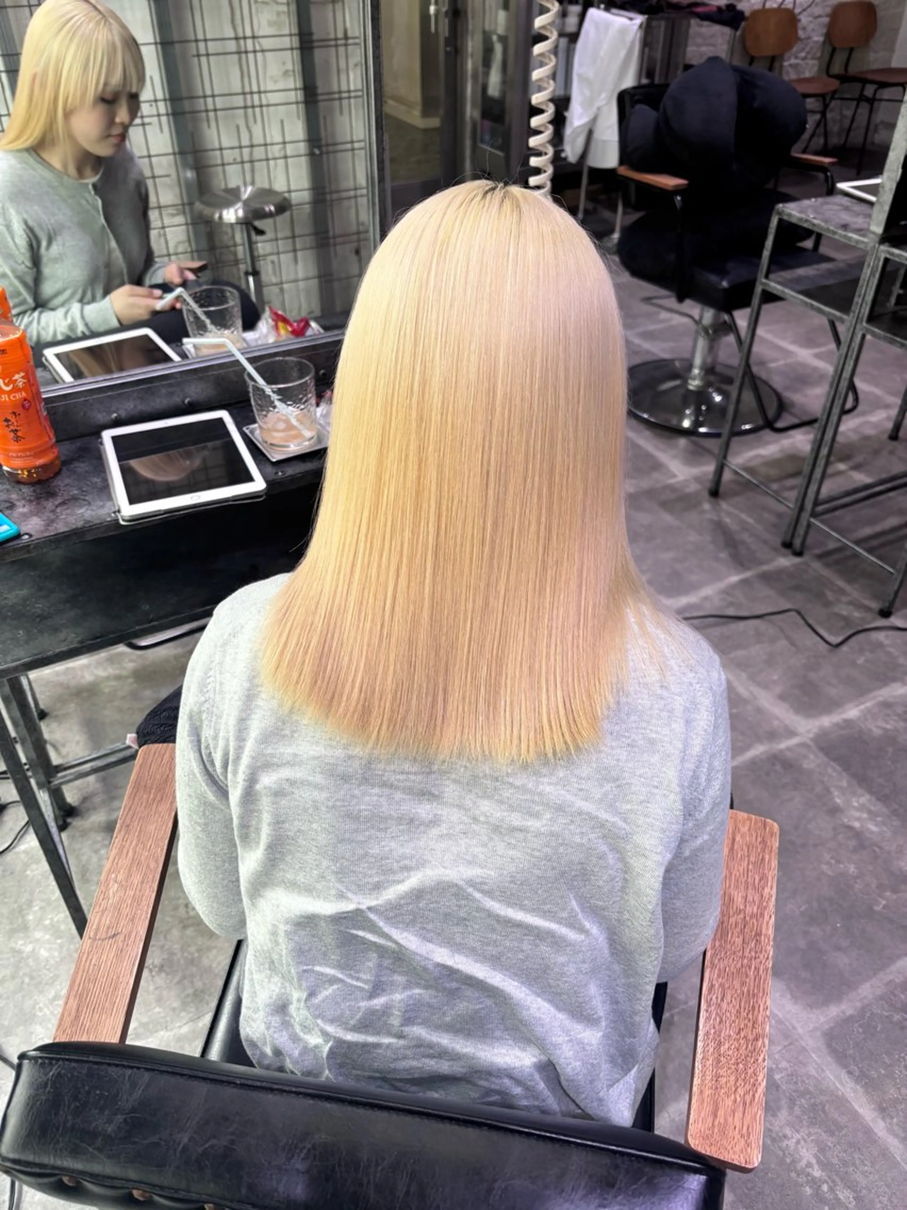 カラー カット ヘアカラー AYANE 韓国ヘア /レイヤーカットのヘアスタイル