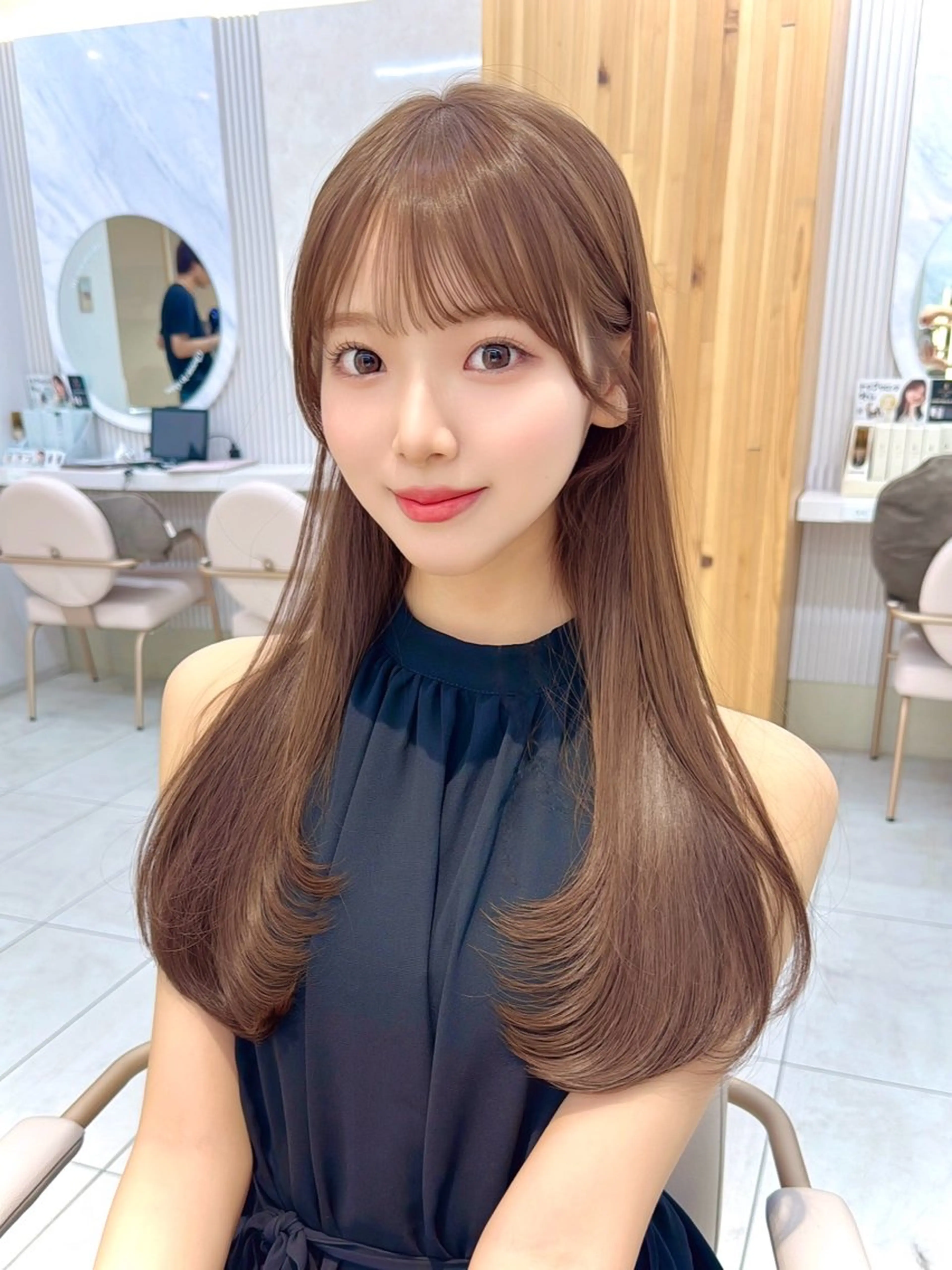 ロング カット トリートメント レイヤーカット/ 顔まわり/アオイのヘアスタイル