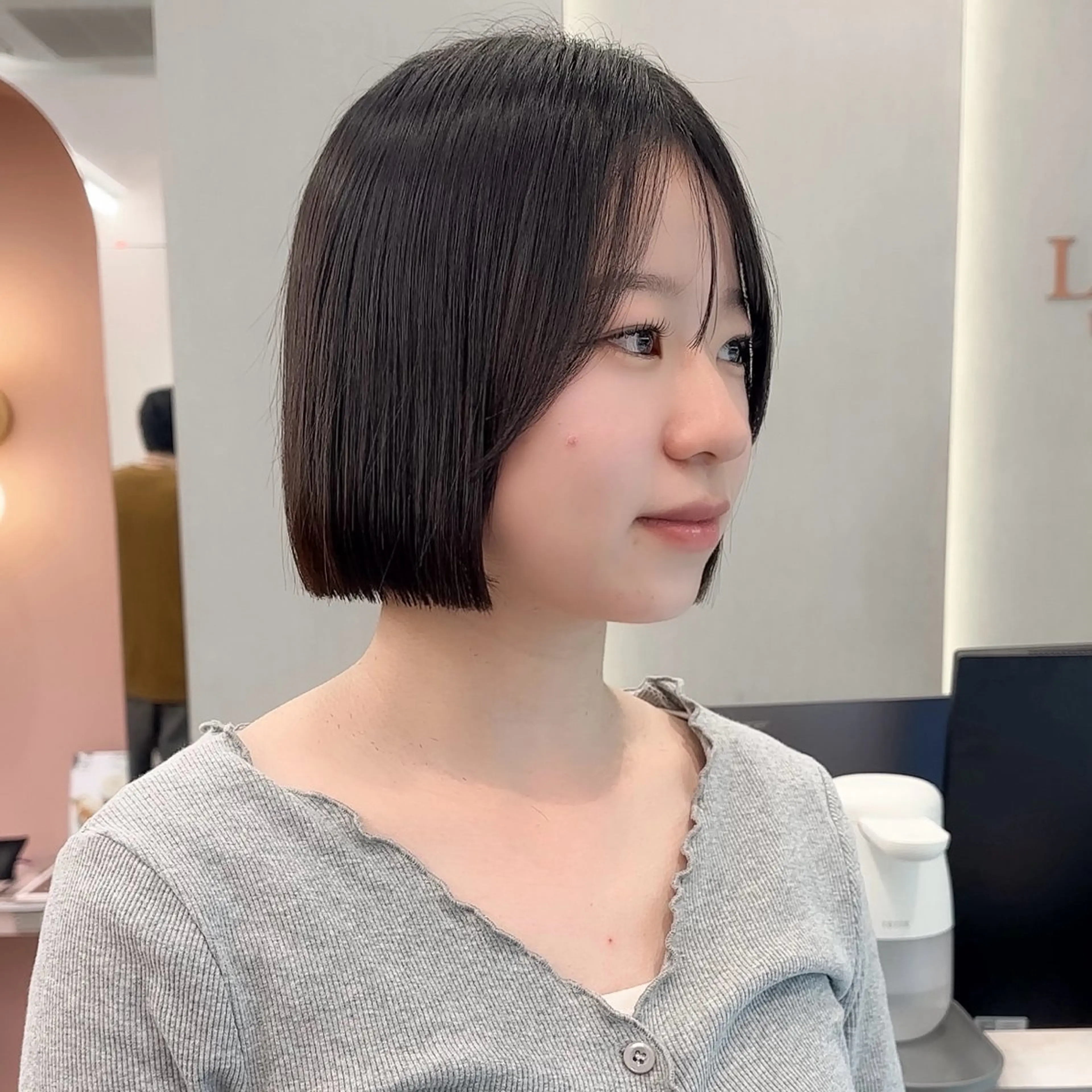 ショート カット 縮毛矯正 トリートメント 縮毛矯正/韓国ヘア /レイヤー🎀ミズキのヘアスタイル