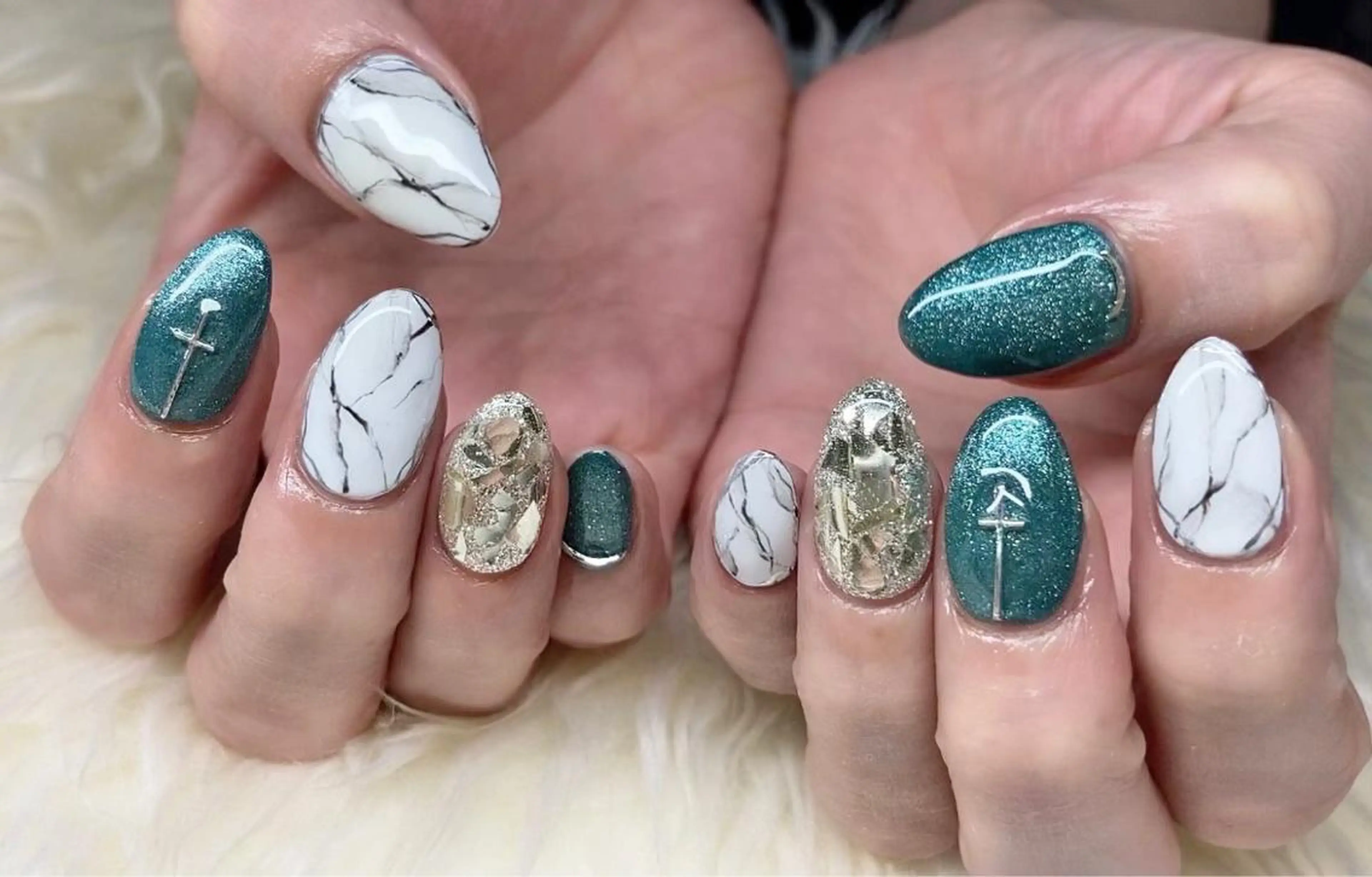 ネイル 長さ出し ジェルネイル 韓国ネイル マグネットネイル 大理石ネイル(マーブル) ハンドネイル Nail&eye Belire 新宿のネイルデザイン