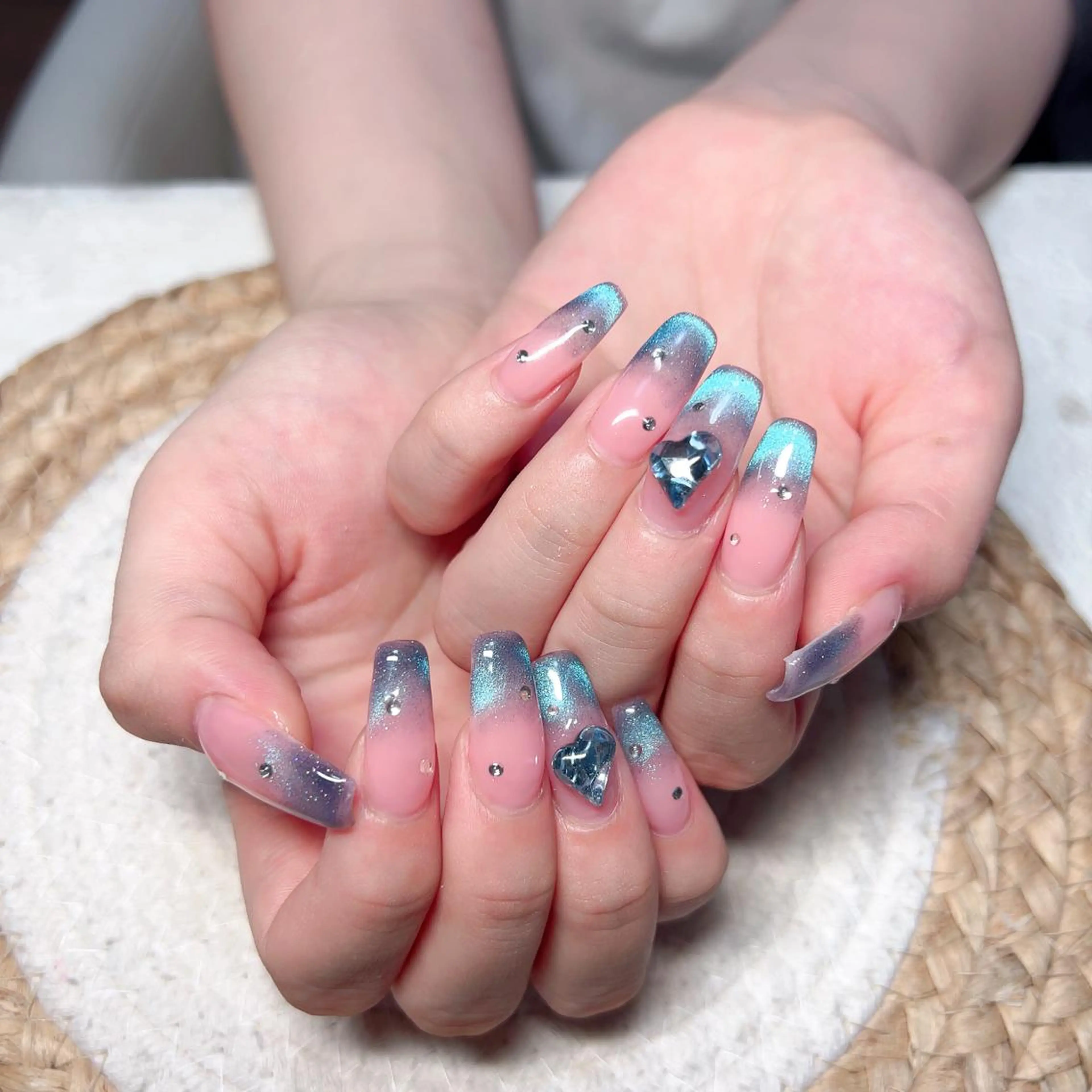 ネイル Maggie Nail🦩のネイルデザイン