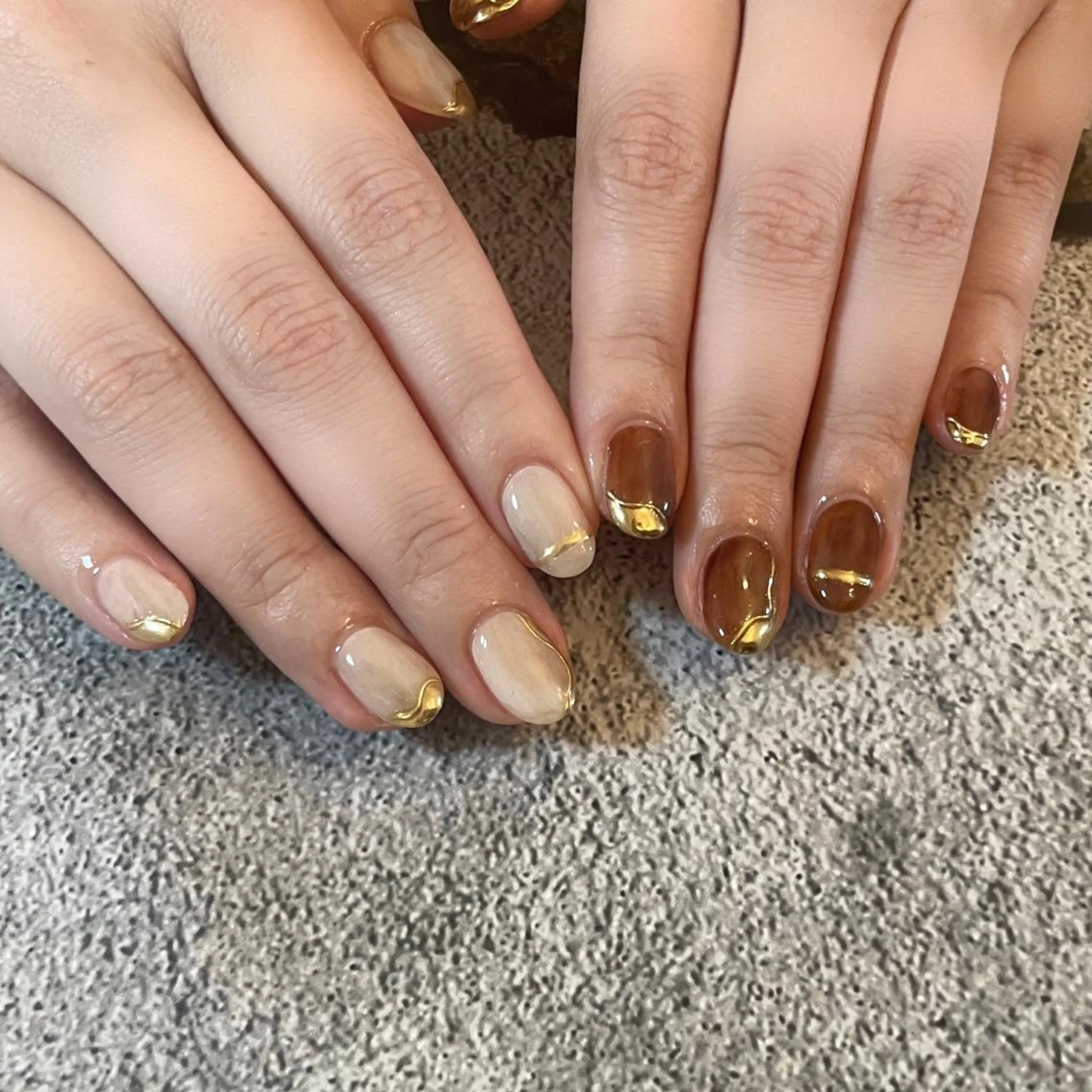 ネイル ゴールド ニュアンスネイル ハンドネイル Classy【クラッシー】所属・Classy: Mizukiのネイルデザイン