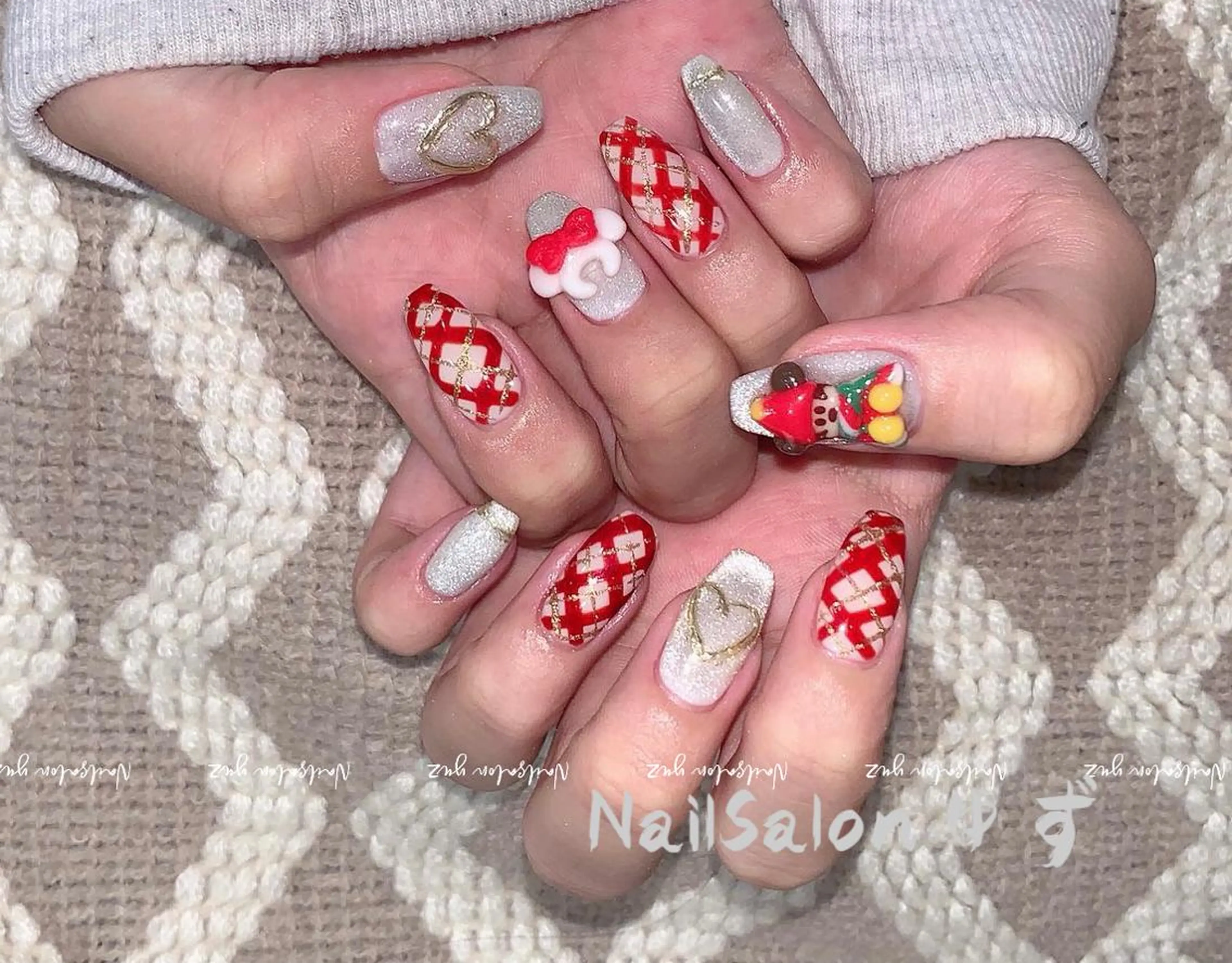 ネイル 持ち込み ハンドネイル ゆず秋葉原 Vickyのネイルデザイン