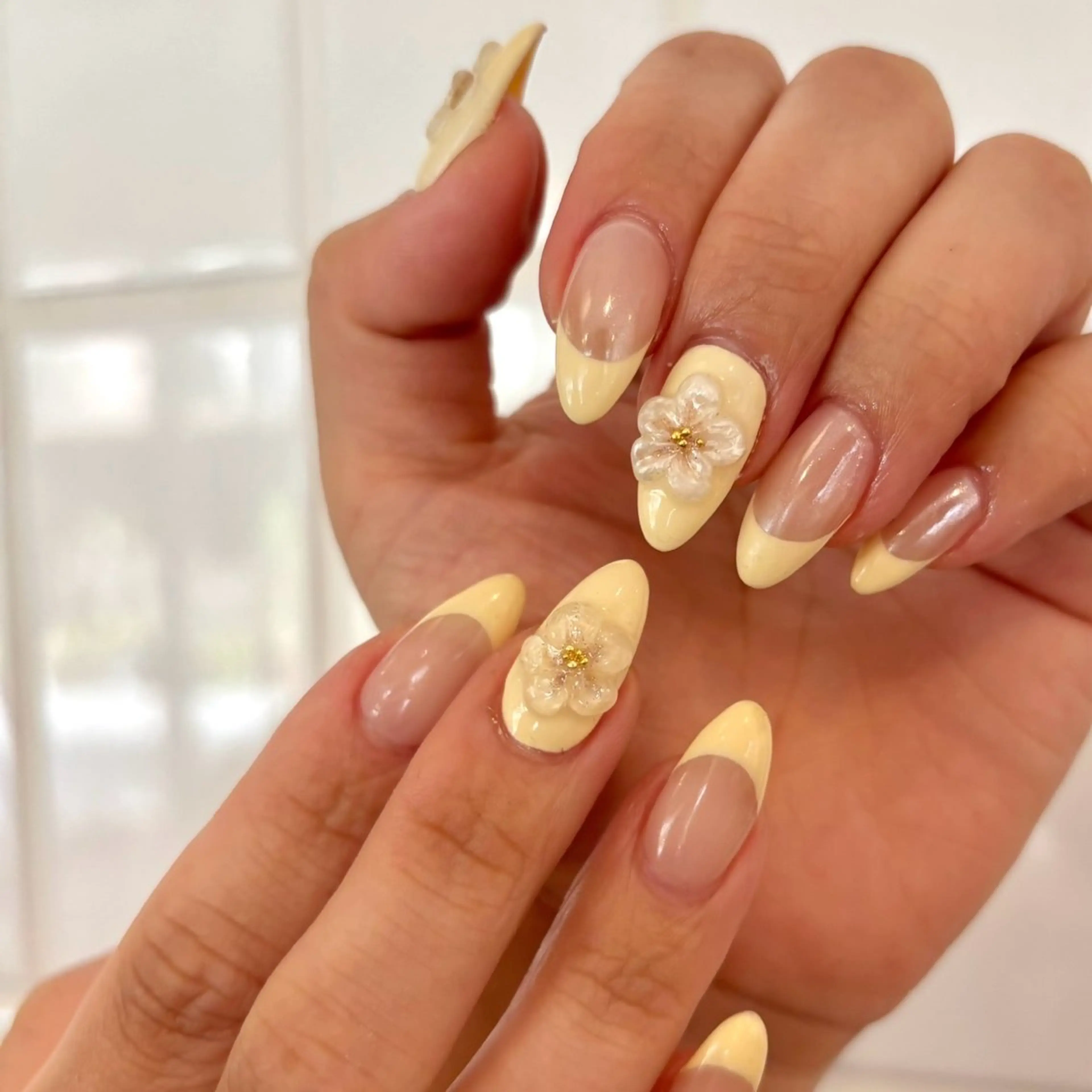 ネイル ジェルネイル 黄色 ballie／小野原 なつみのネイルデザイン