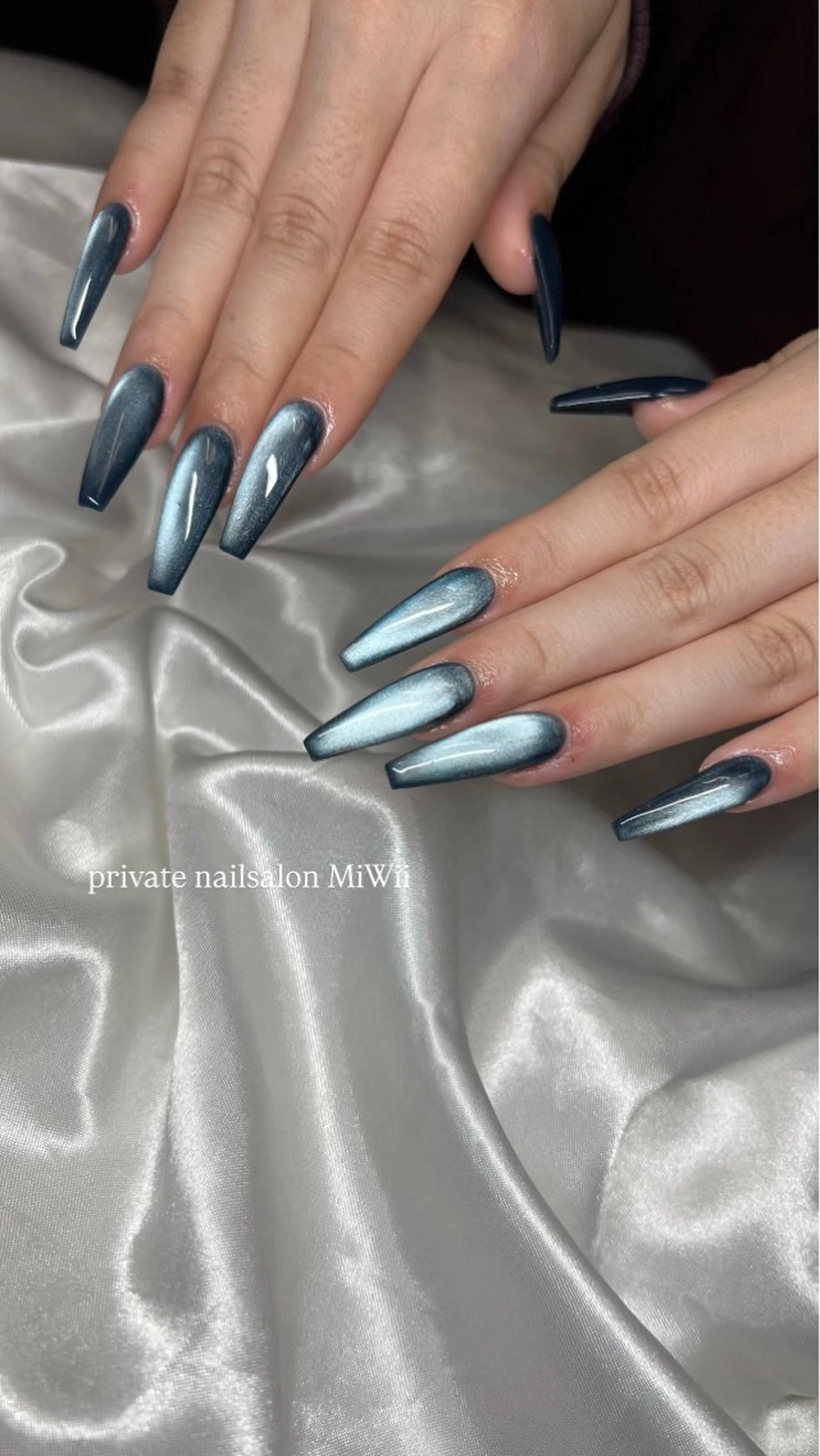 ネイル 𝐧𝐚𝐢𝐥 𝐌𝐢𝐖𝐢𝐢のネイルデザイン