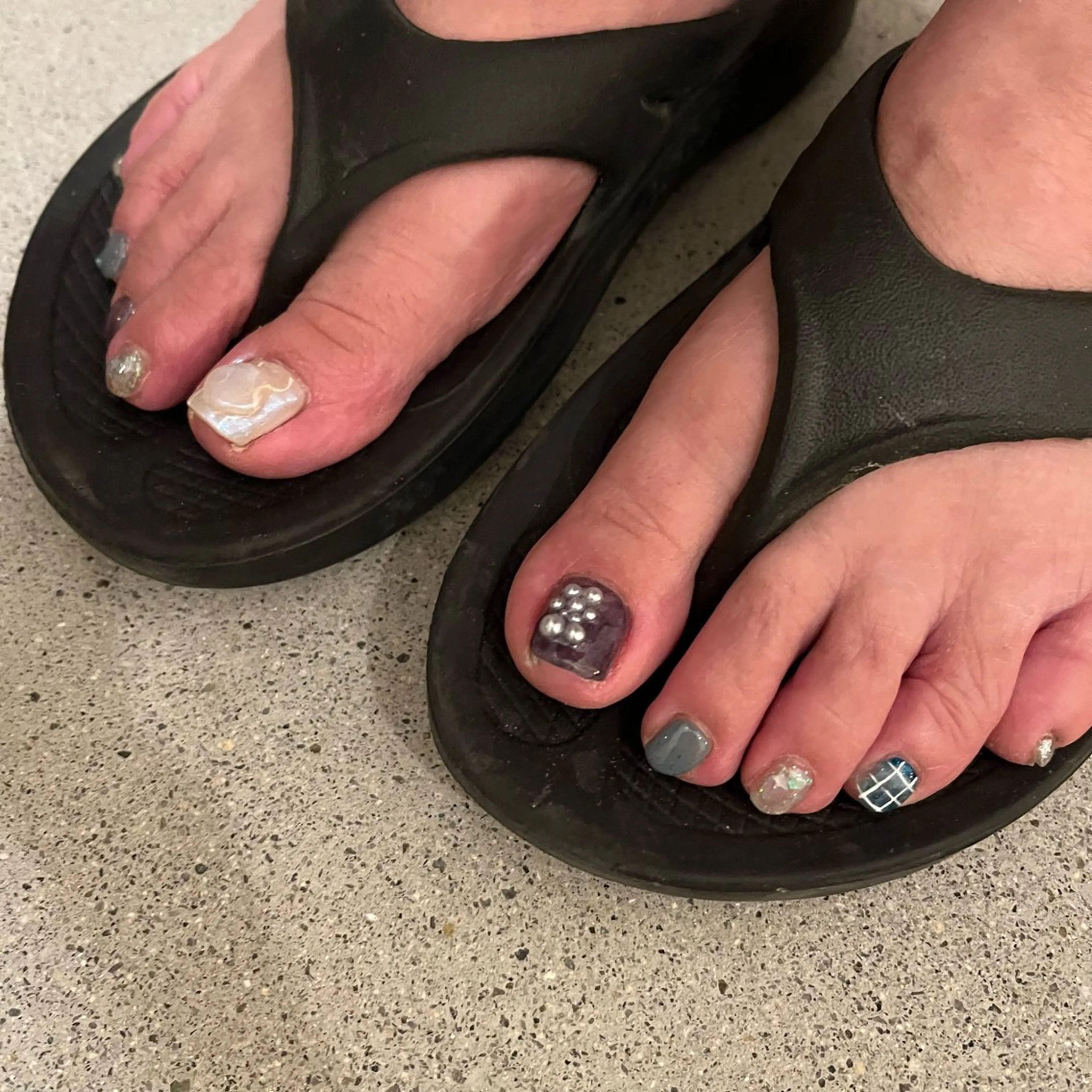 ネイル ブルー ニュアンスネイル フットネイル K Aのネイルデザイン