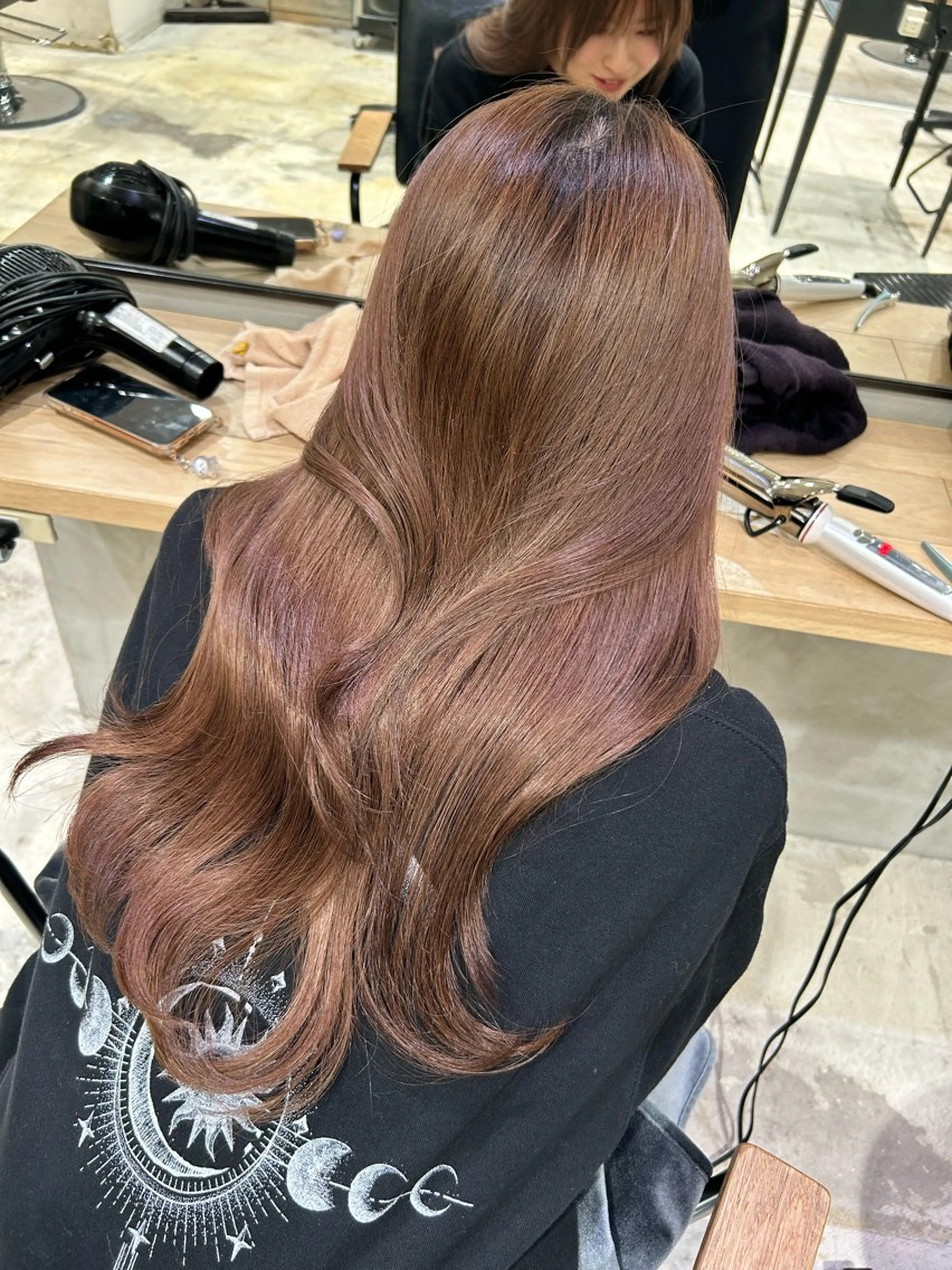 ミディアム 女性らしいモテヘア 韓国ヘアhikariのヘアスタイル