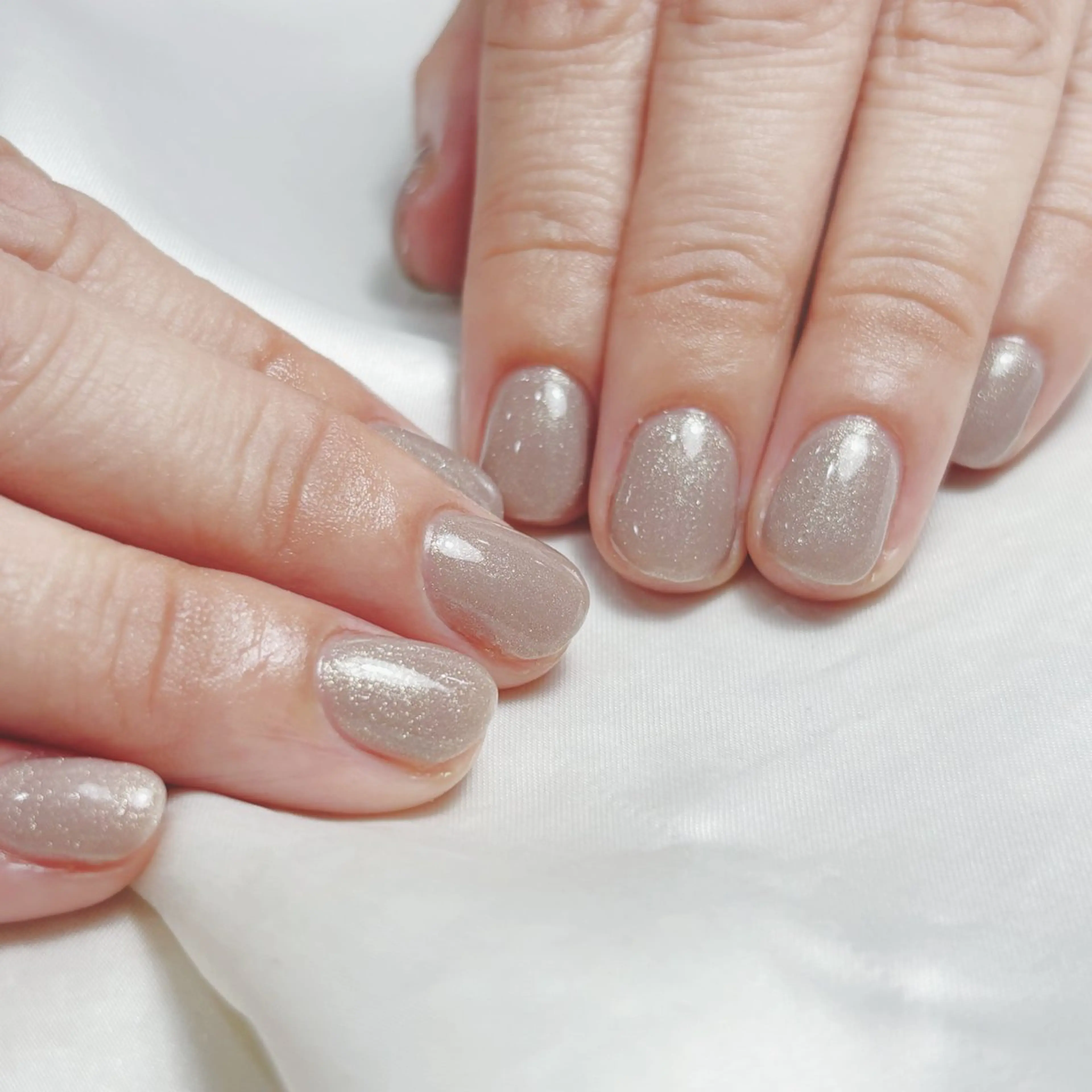 ネイル ゴールド ラメ(グリッター) ワンカラーネイル Ray nail   WAKA️🫧のネイルデザイン