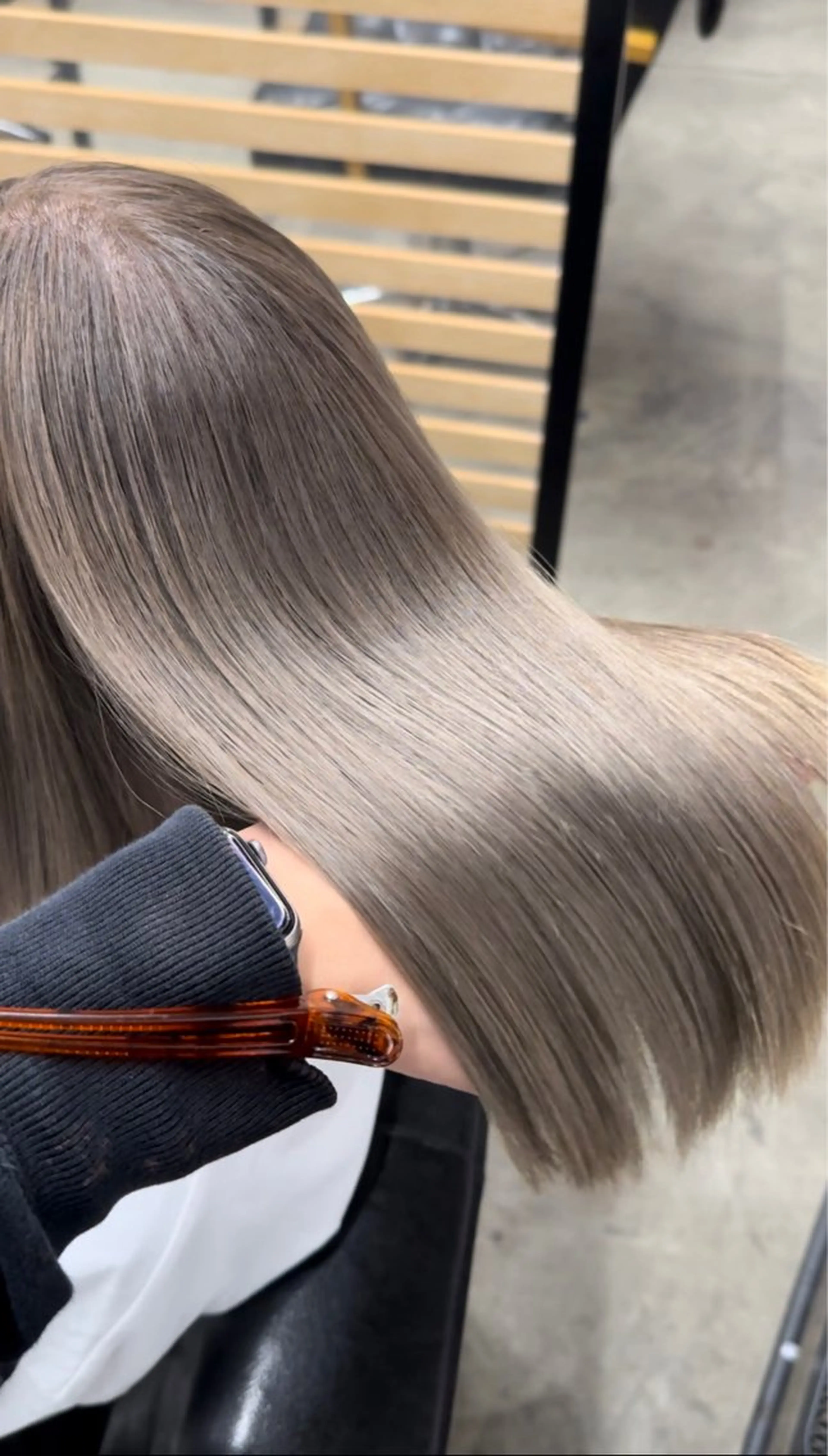 セミロング カット ヘアカラー トリートメント ひろし/髪質改善/ 縮毛矯正/上品✨のヘアスタイル