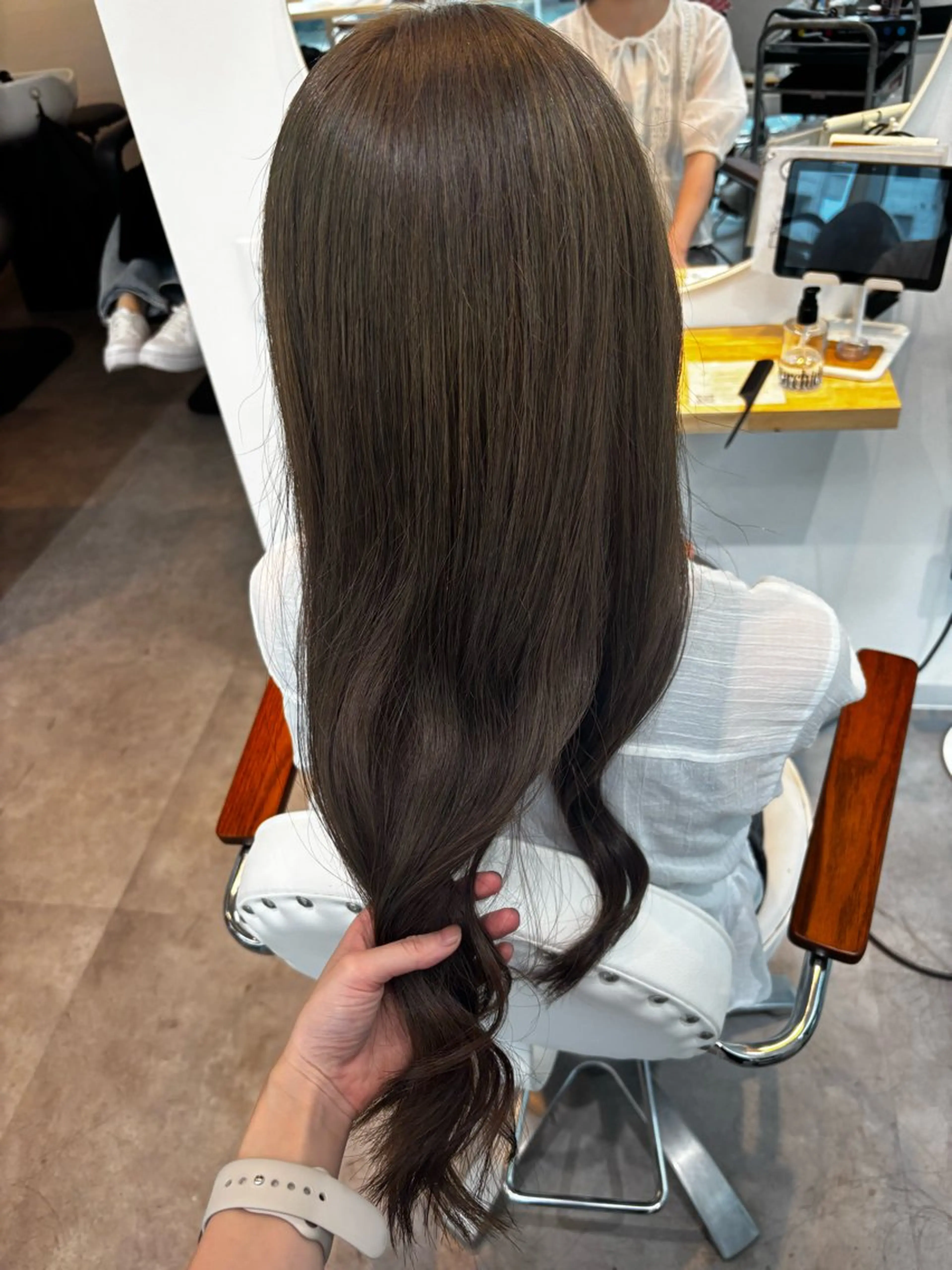 ロング 🤍Nozomi/ オリーブカラー🌿のヘアスタイル