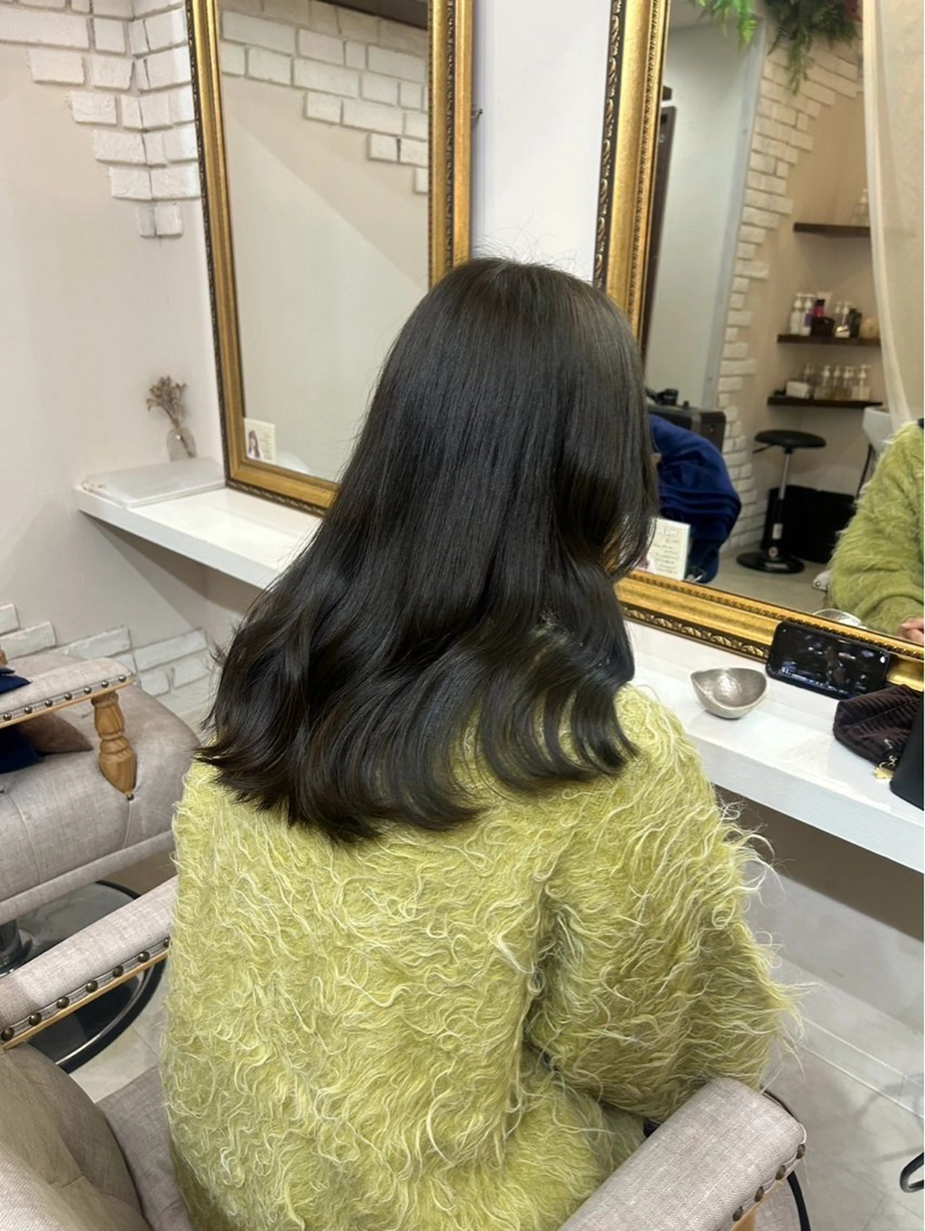 セミロング カラー ブリーチ 透明感カラー グレージュ ブリーチなしカラー オリーブグレージュ Ｆ.まひろ🎀 暖色カラー／ベージュのヘアスタイル