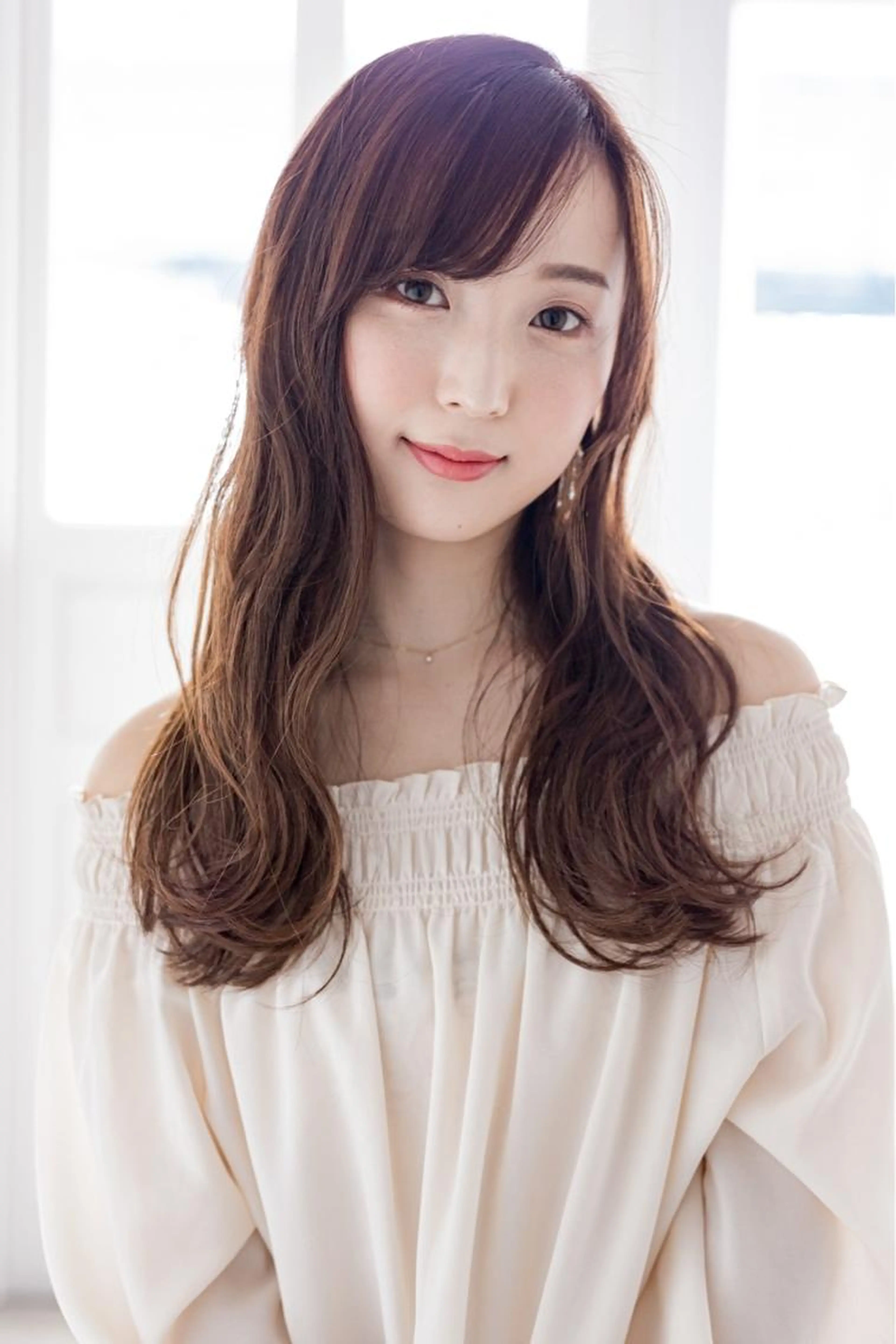 カット＋撮影モデルの写真