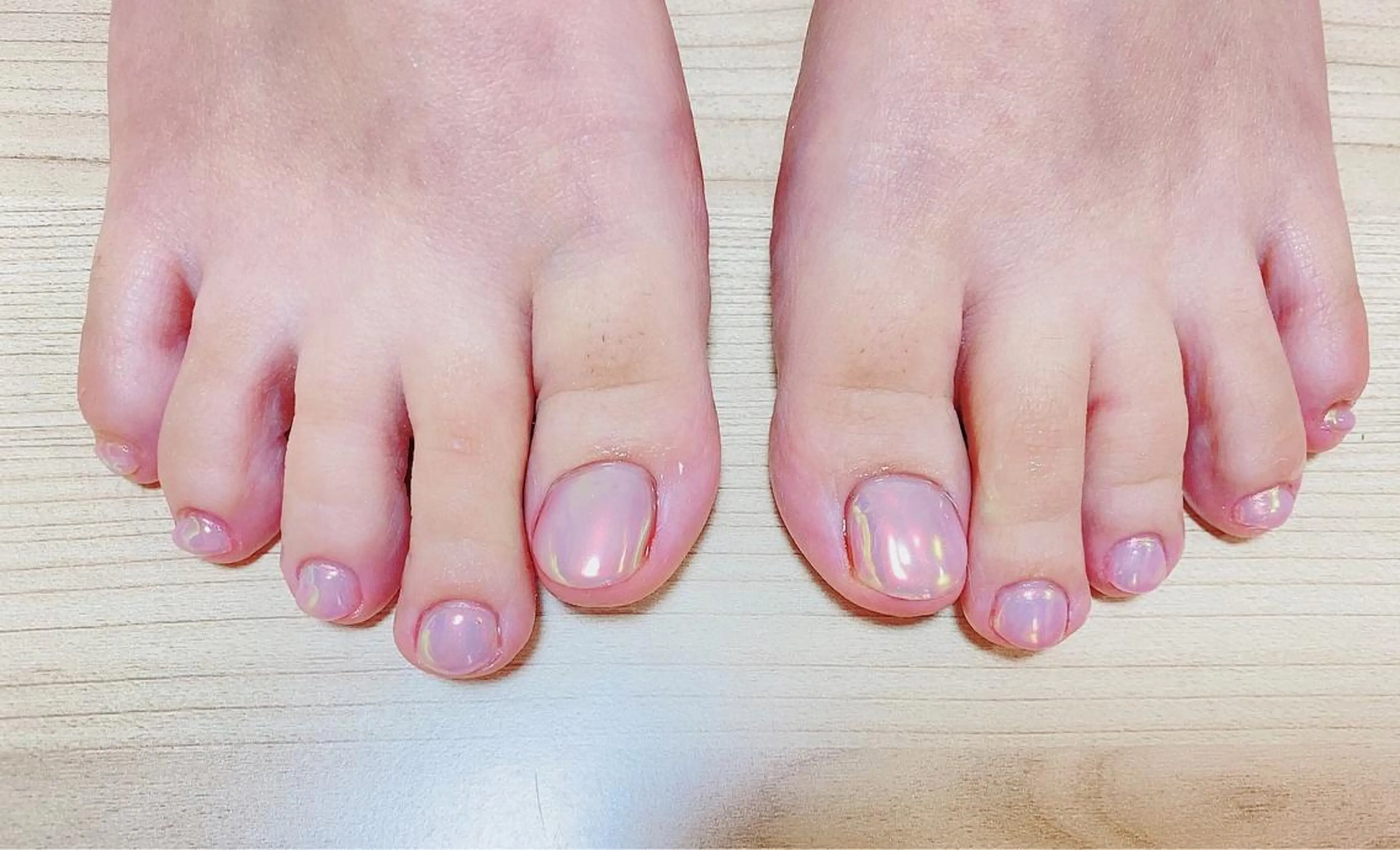 カラー ネイル ミラーネイル ワンカラーネイル フットネイル C C🌼のネイルデザイン