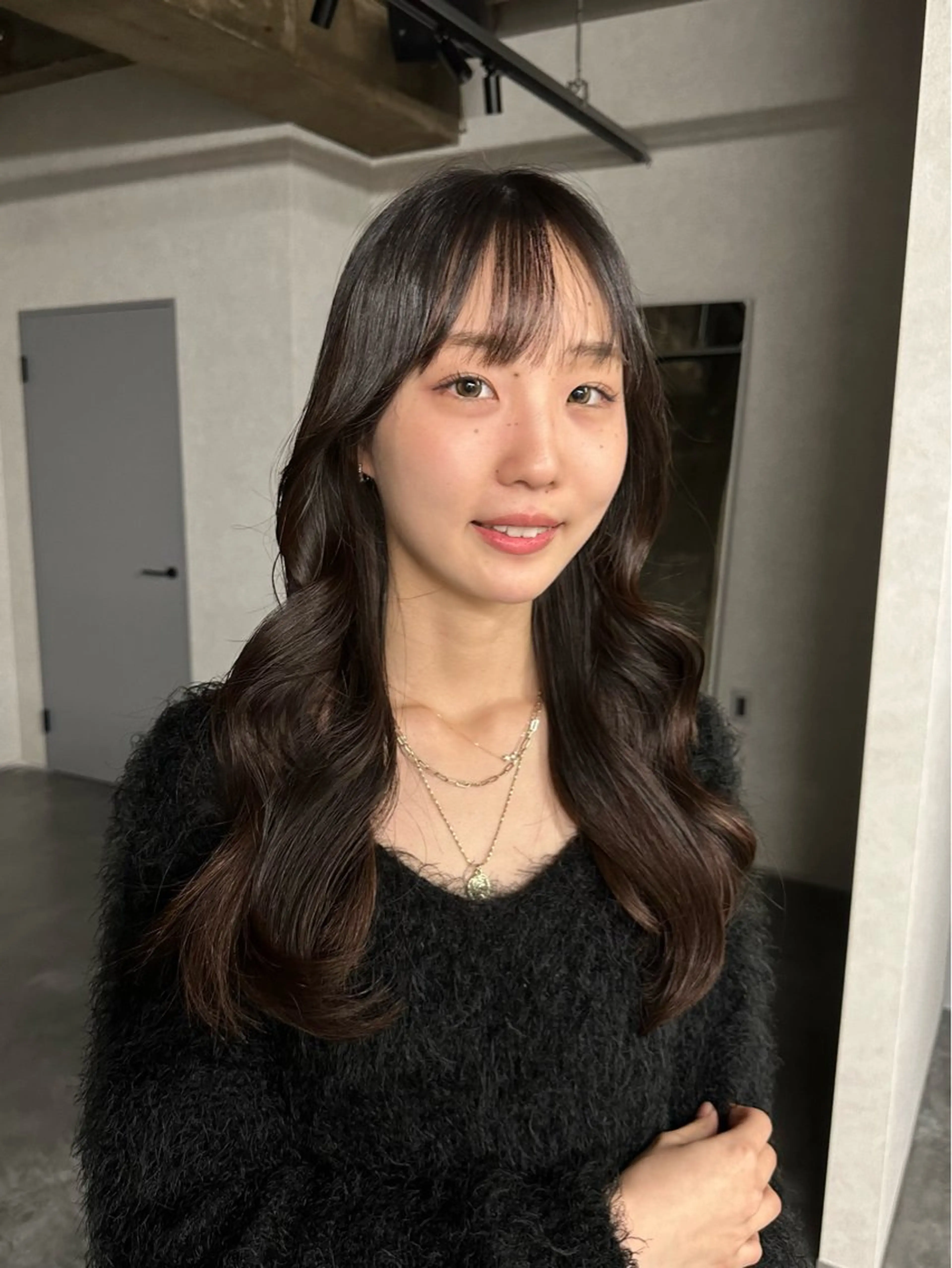 ロング 韓国風ヘア レイヤーカット ofF ’elua所属・【ofF élua】 植田隆文のヘアスタイル