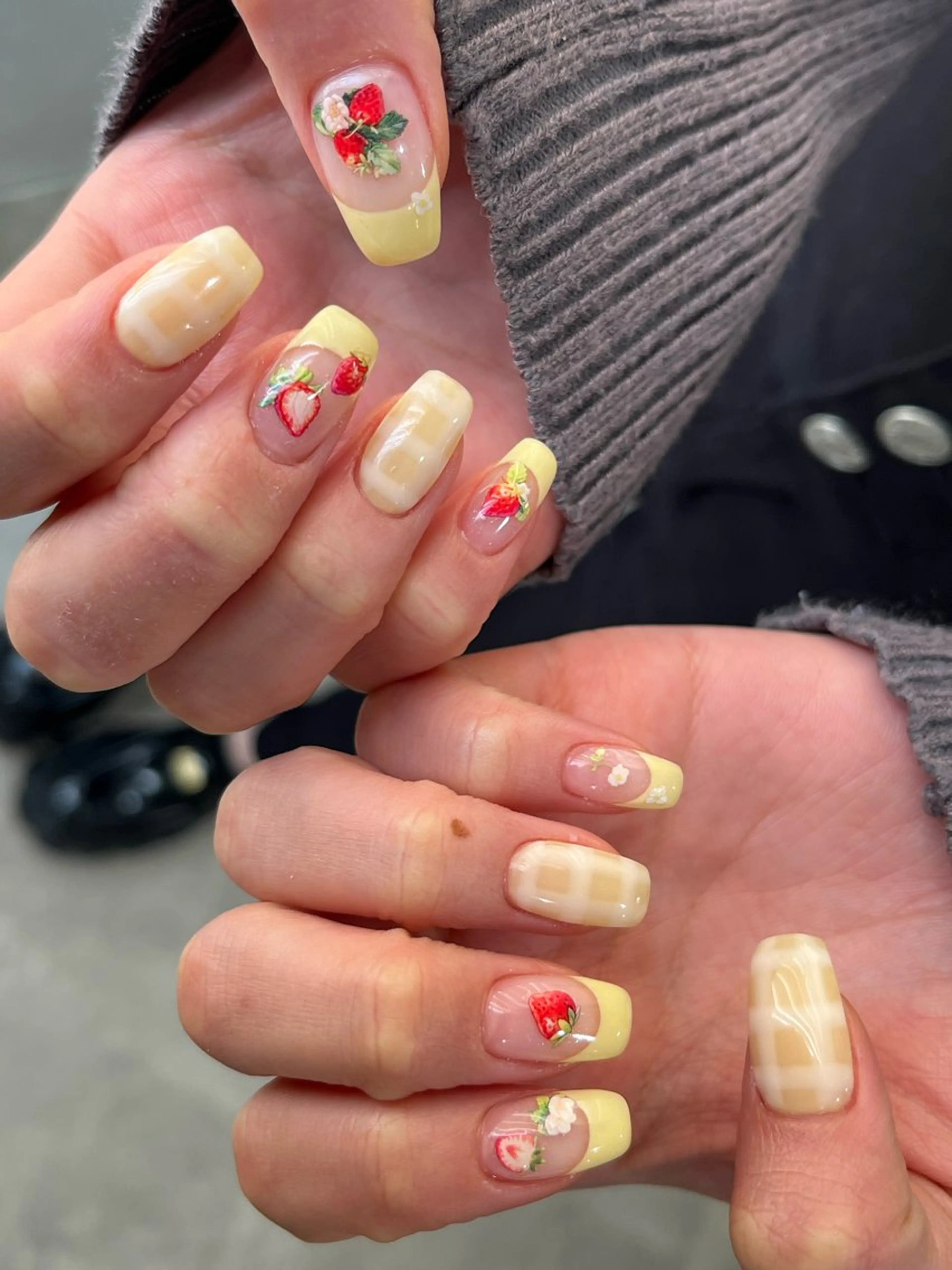 ネイル ハンドネイル repos 金山ネイルサロンのネイルデザイン