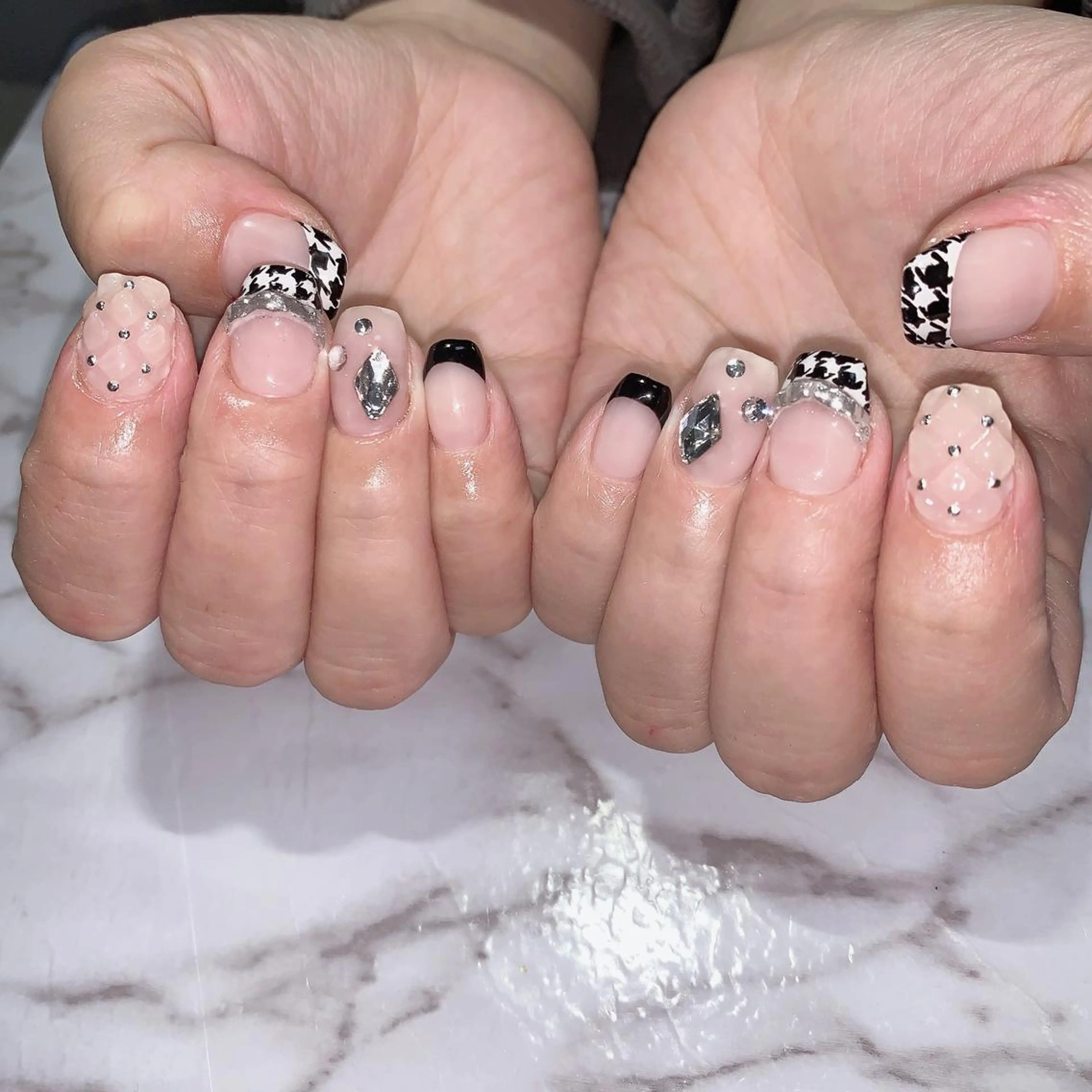 ネイル Ally's Nailのネイルデザイン