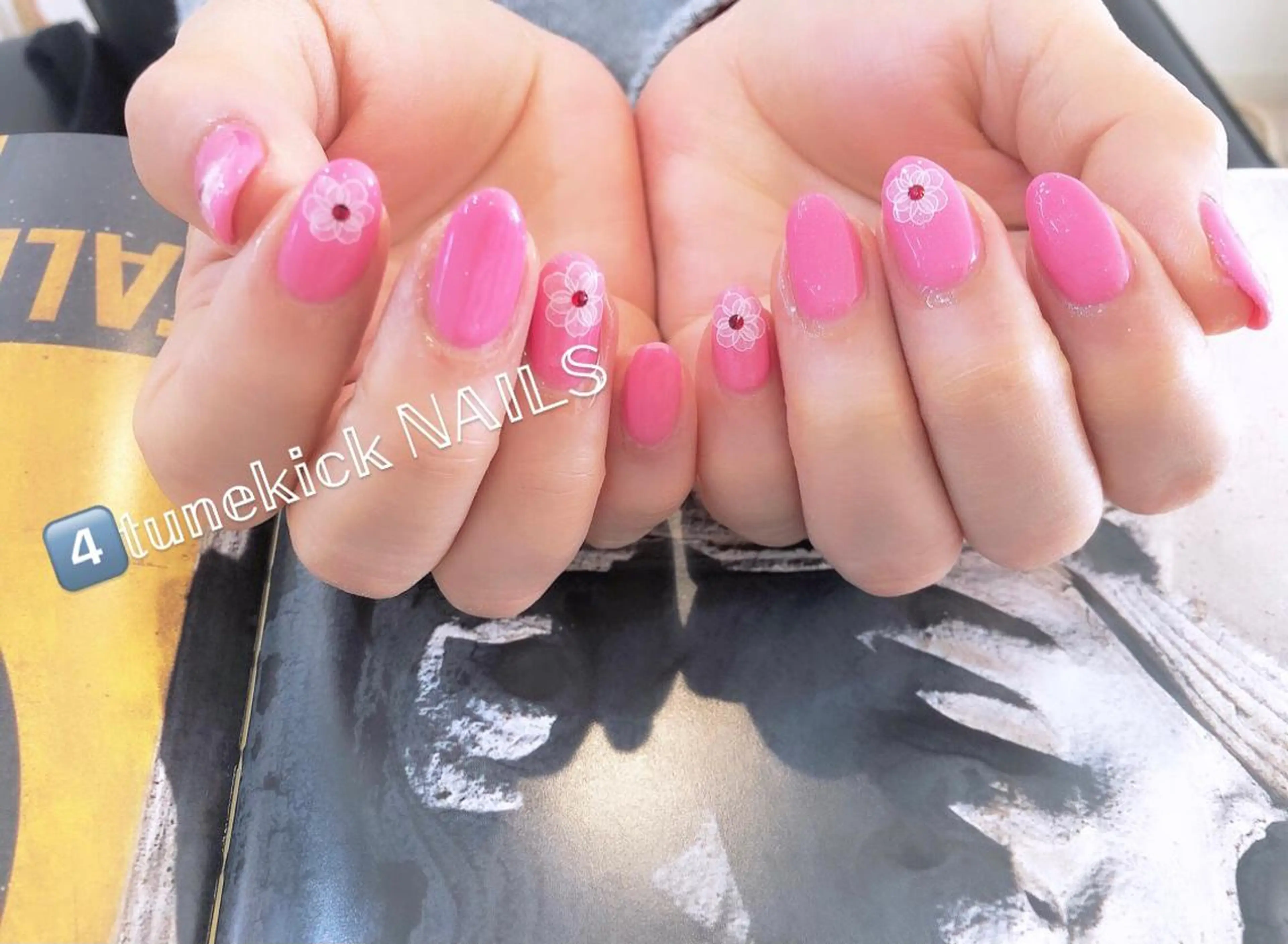 ネイル 4tunekick NAILS(フォーチュンキックネイルズ)所属・光森 淳子のネイルデザイン
