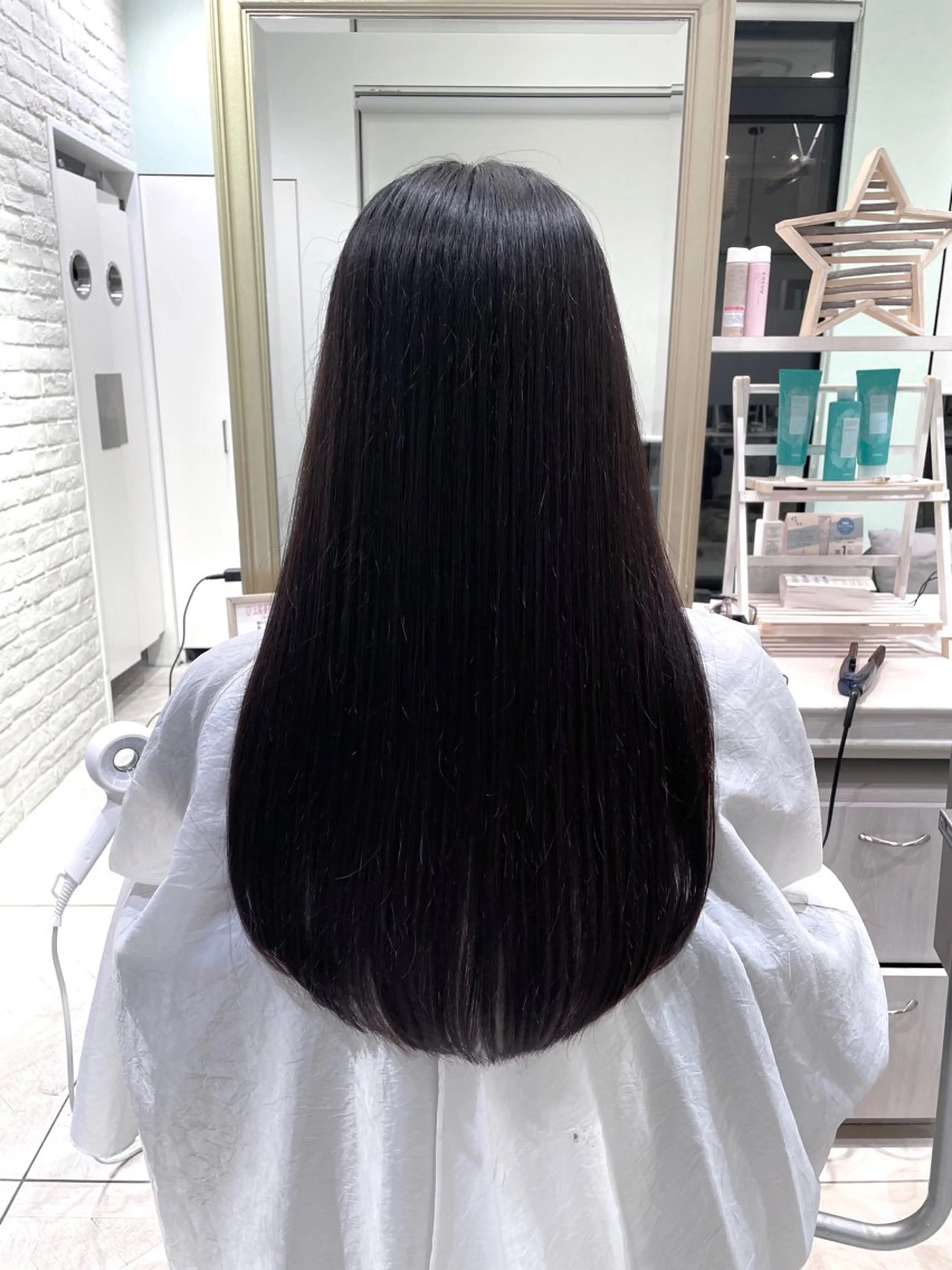 ロング パーマ ヘアアレンジ カット ヘアカラー 縮毛矯正 トリートメント ヘアセット パク・ボミン小野リエ 韓国ハーフ🦊のヘアスタイル