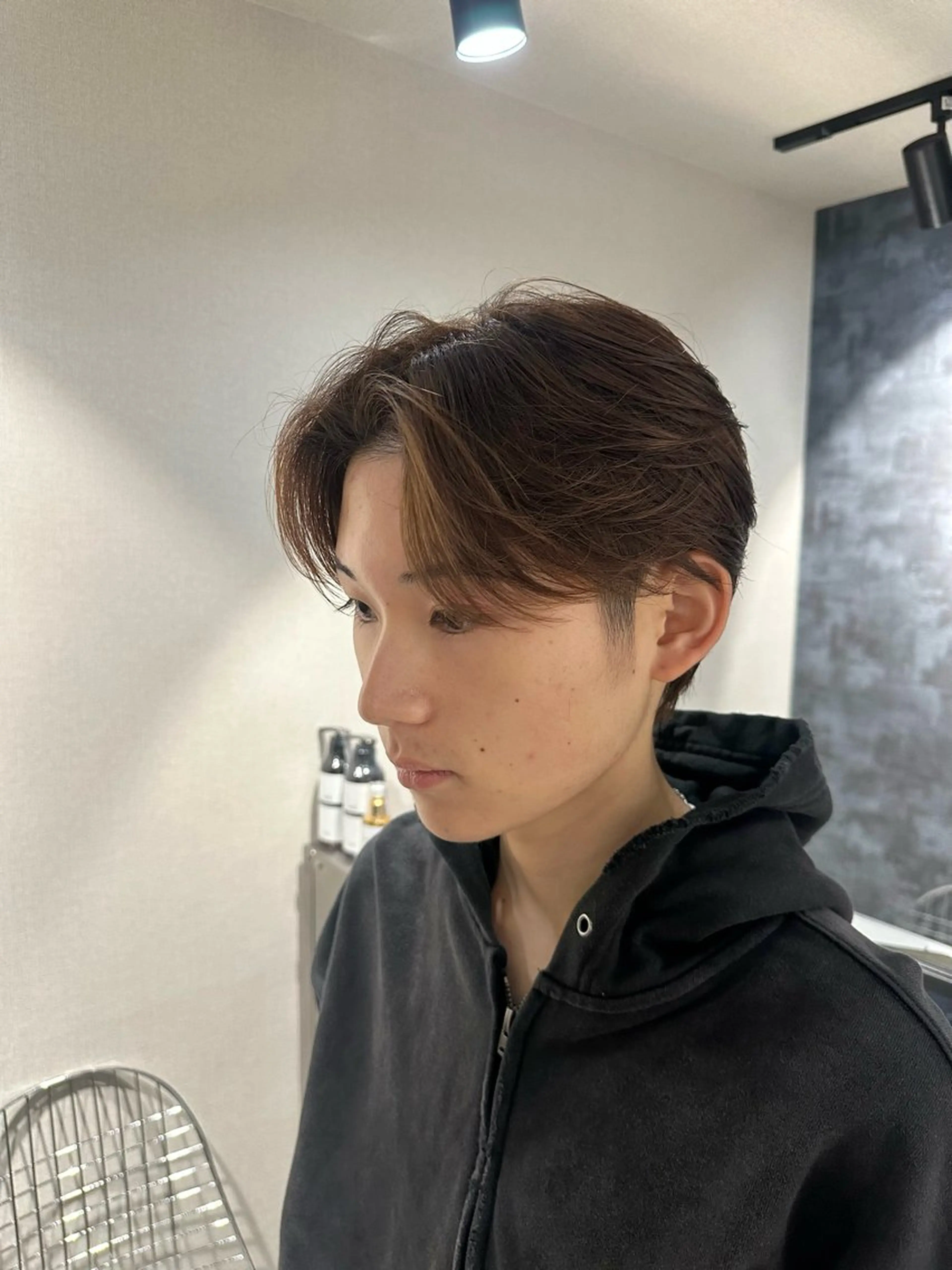 メンズ センターパート カット パーマ SALOWIN 原宿 iori所属・🌟原宿指名No.1 センターパート⭐️のヘアスタイル