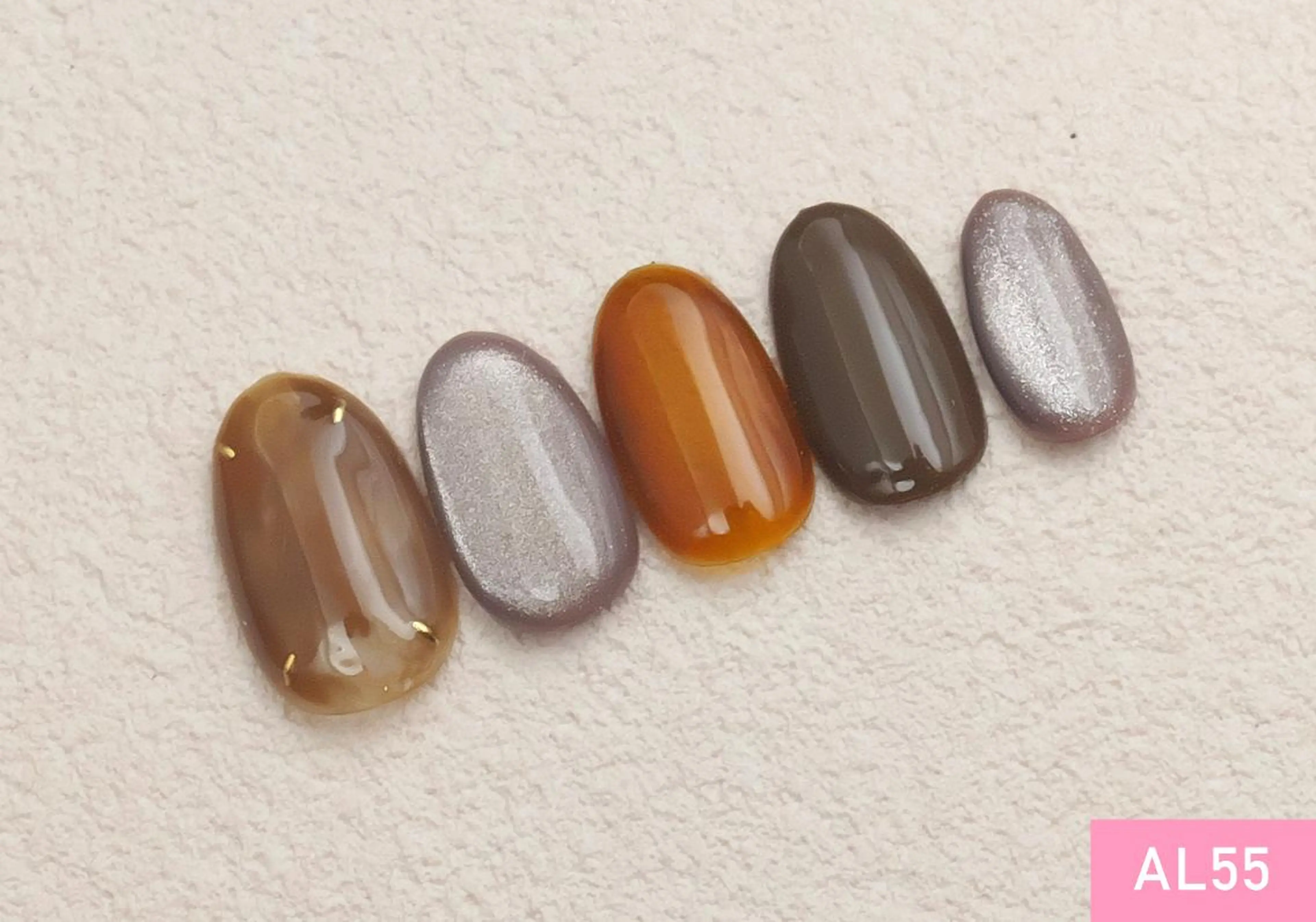 ネイル シルバー 浦和 あかねのネイルデザイン