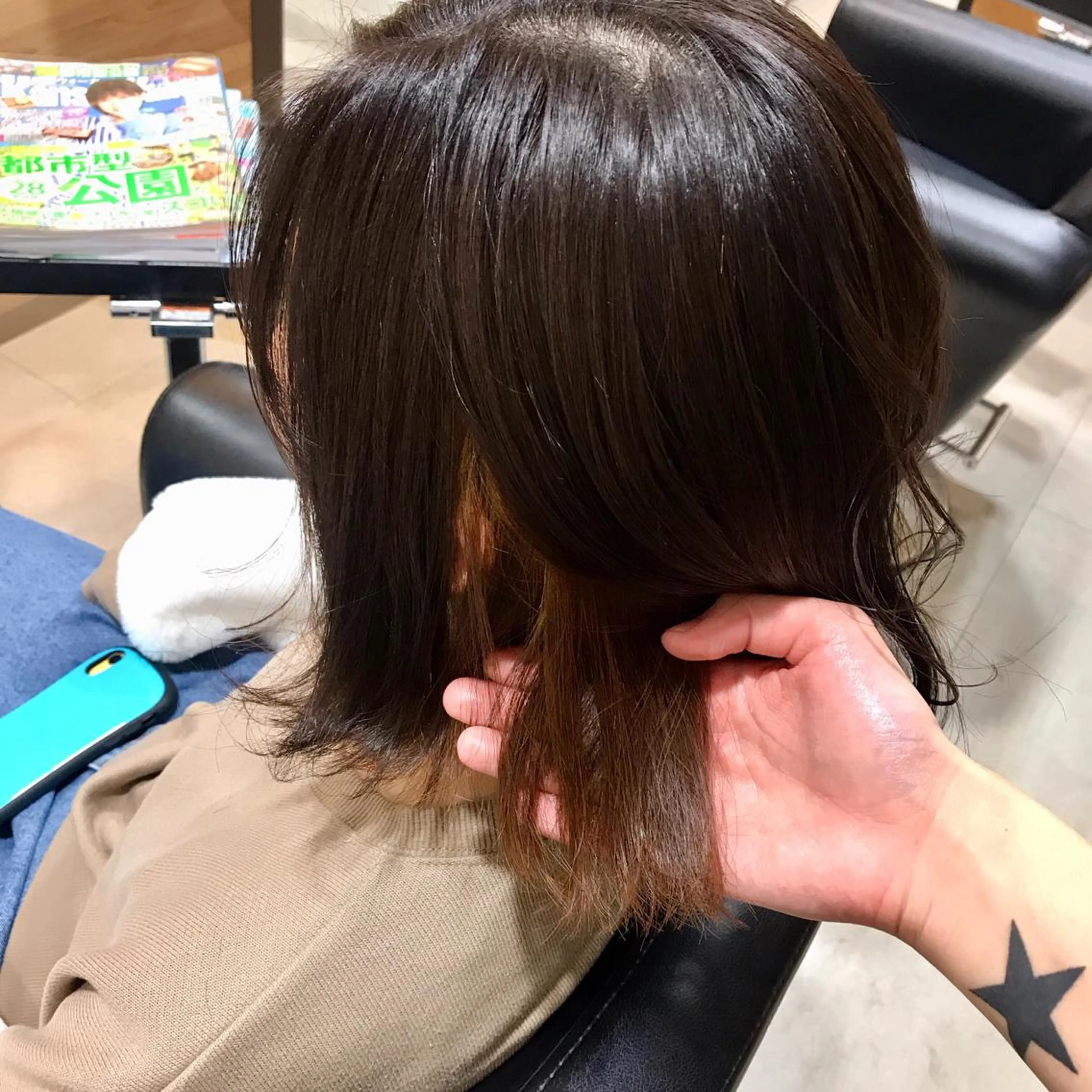 ミディアム ヤマシタ ミサキのヘアスタイル