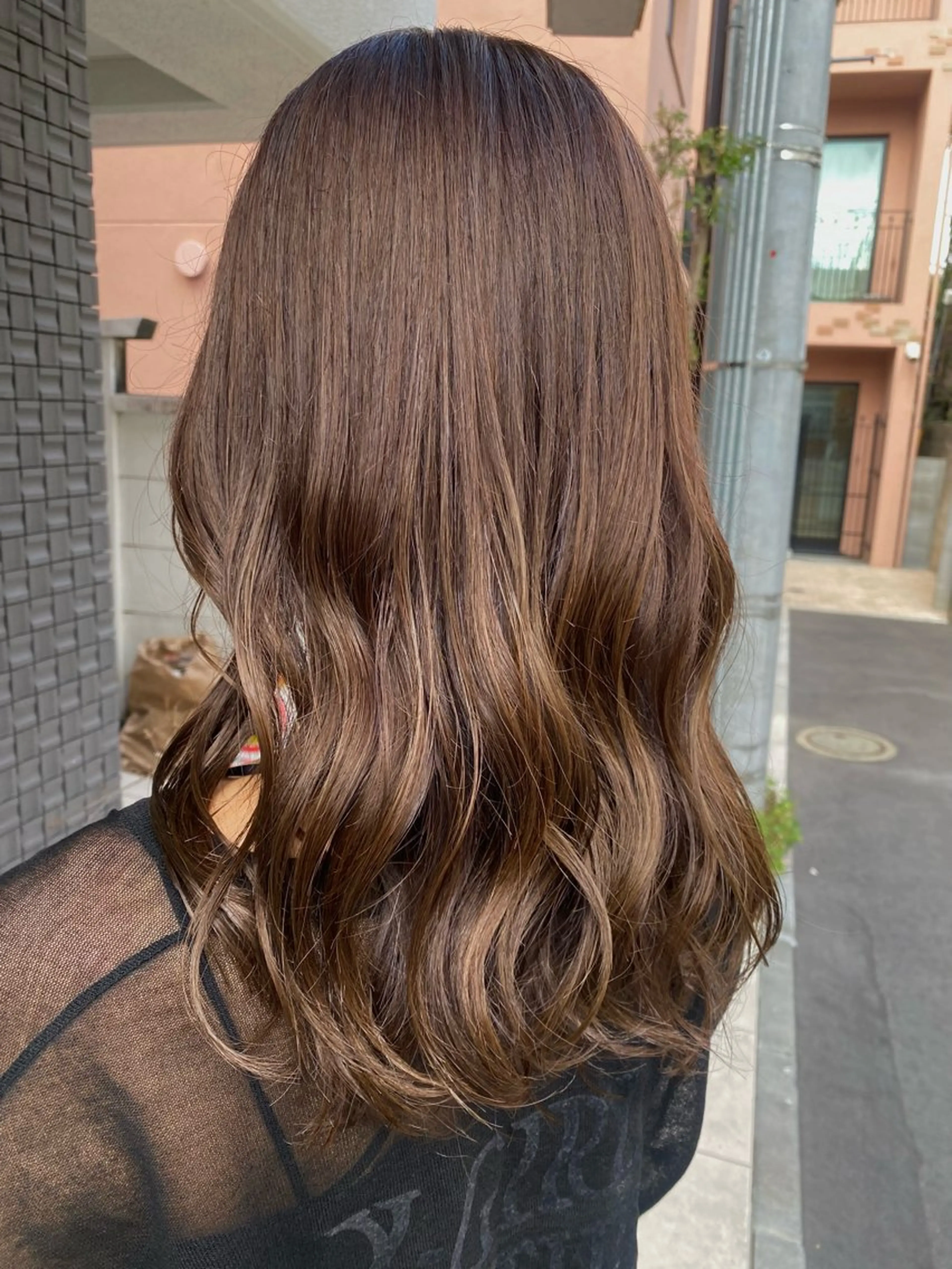セミロング カラー ベージュカラー ハイライトカラー ハイライト グレージュ/透明感/ 韓国ヘア/RISAのヘアスタイル