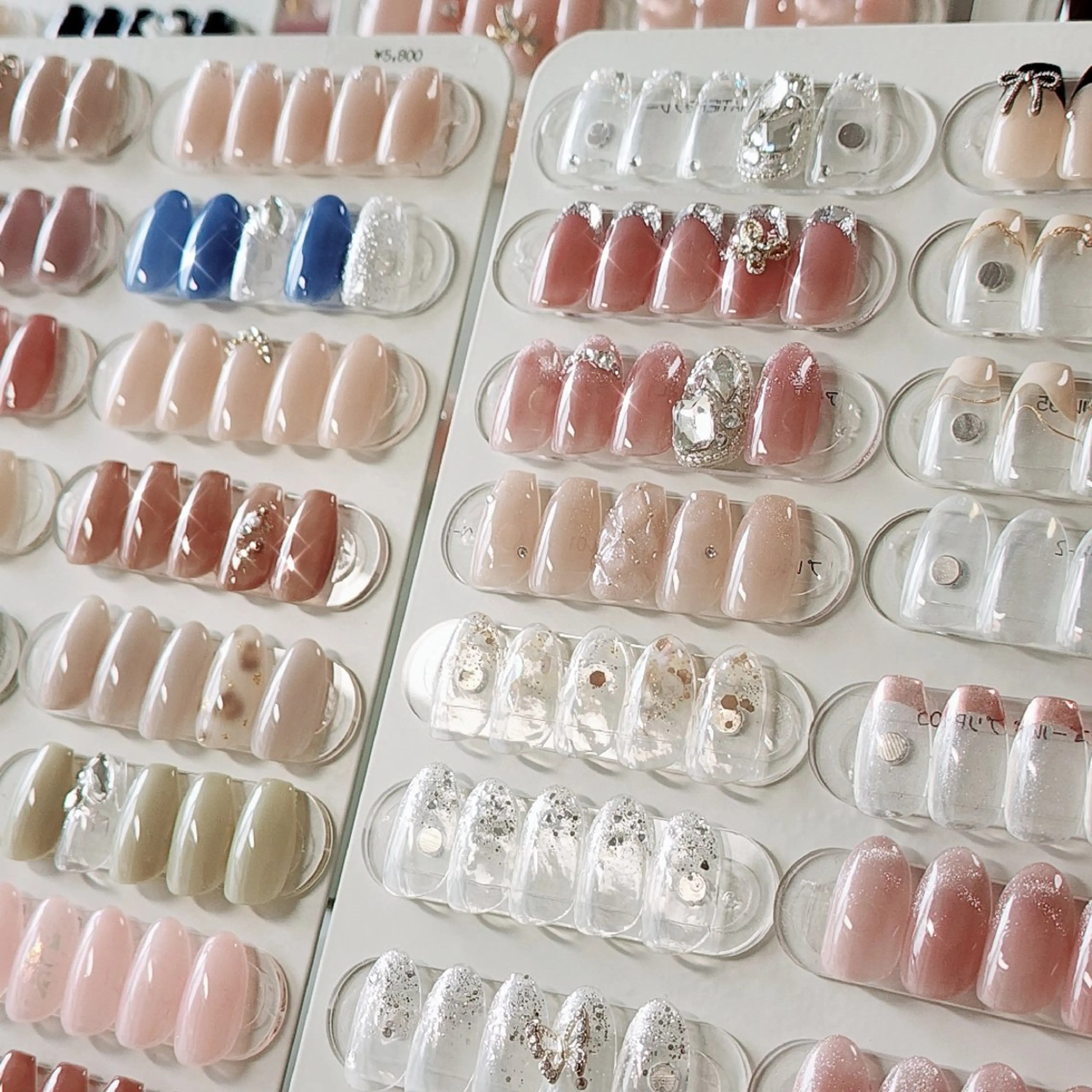 ネイル ＆Ｕ (アンド・ユー)のネイルデザイン