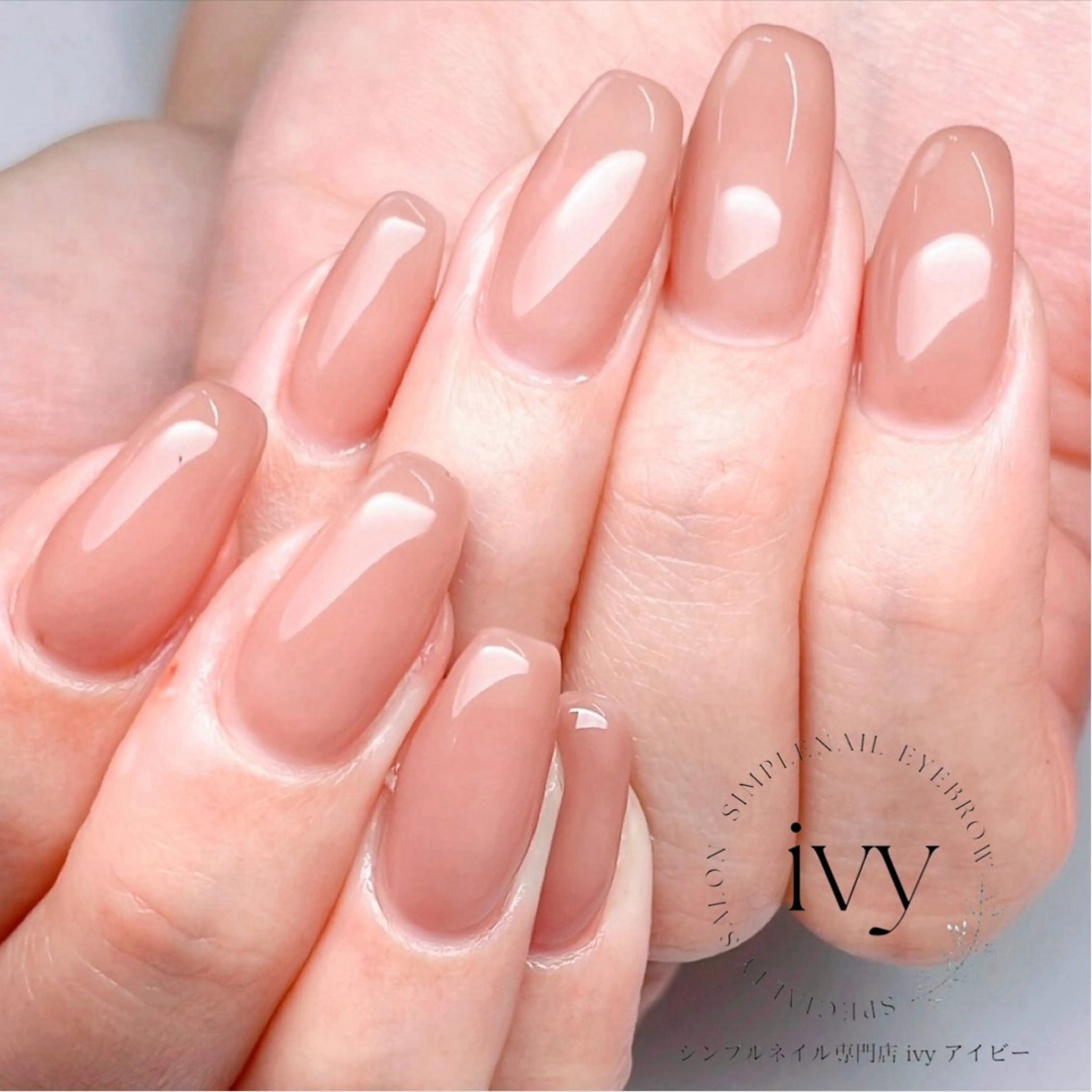 ネイル シンプルネイル専門店 ivy アイビーのネイルデザイン