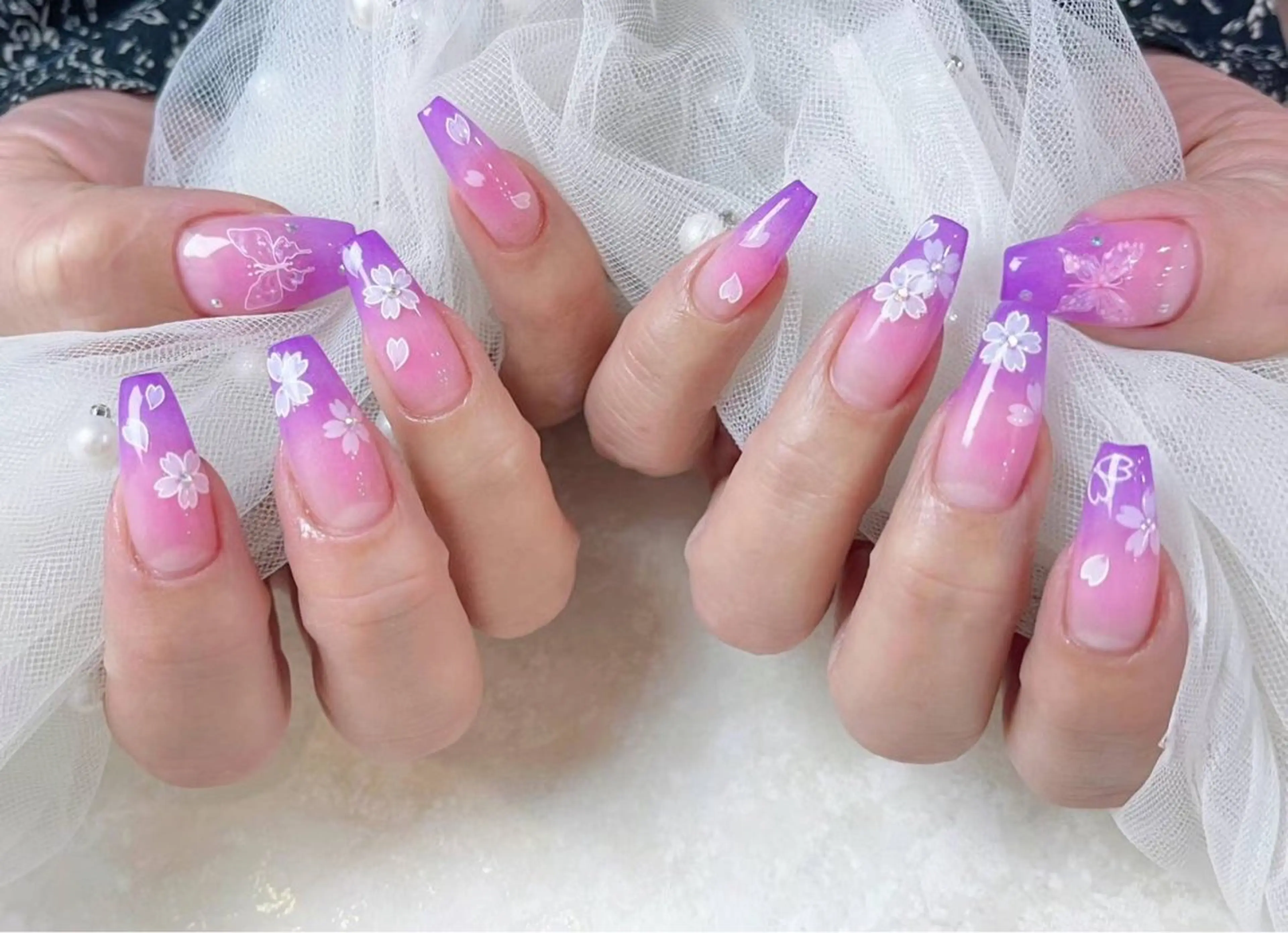 ネイル アートネイル 桜ネイル フラワーネイル フットネイル ジェルネイル Babarla　Nail　Salon所属・babarla Nailのネイルデザイン