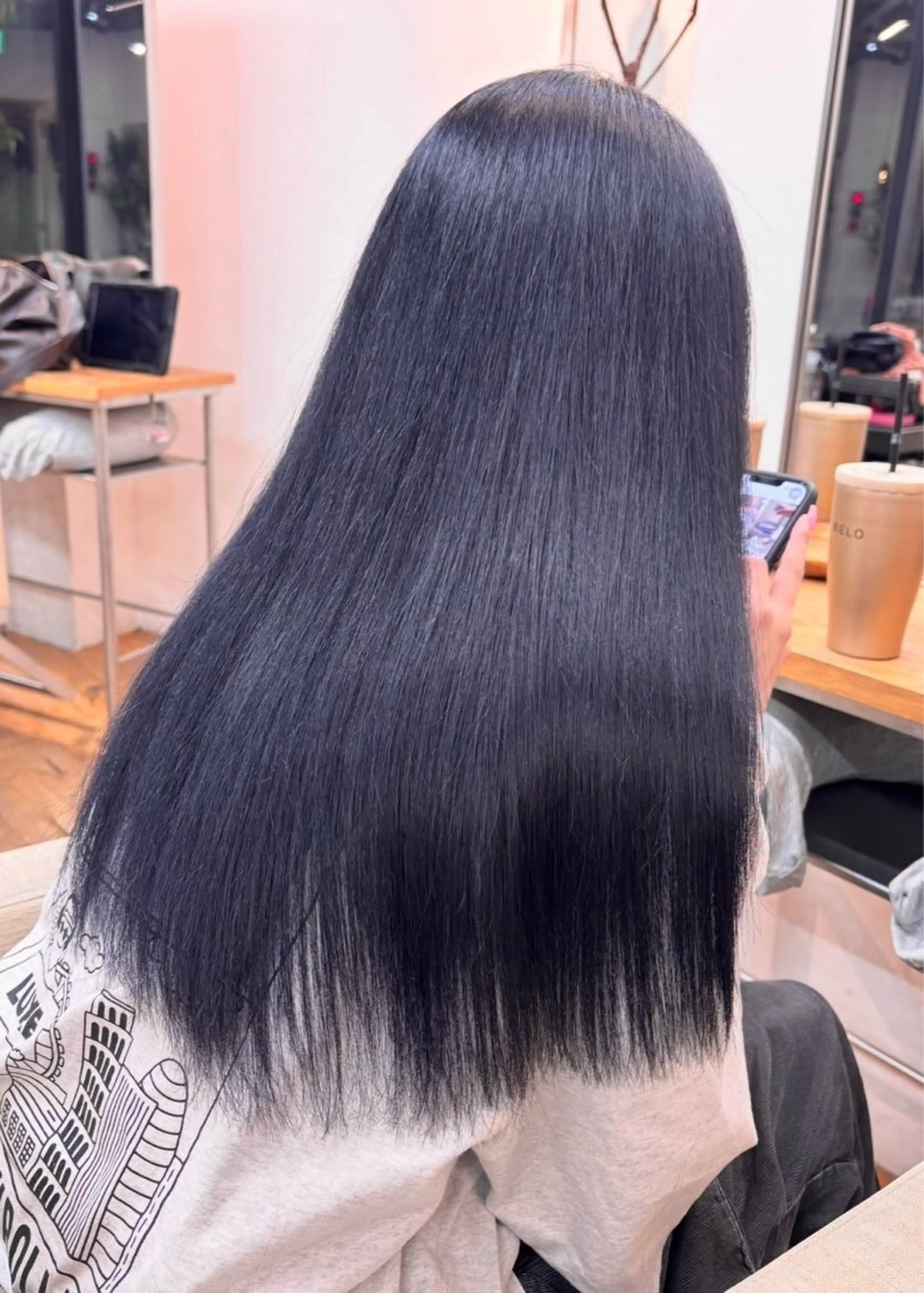 レディース縮毛矯正+カラー+前髪カットの写真