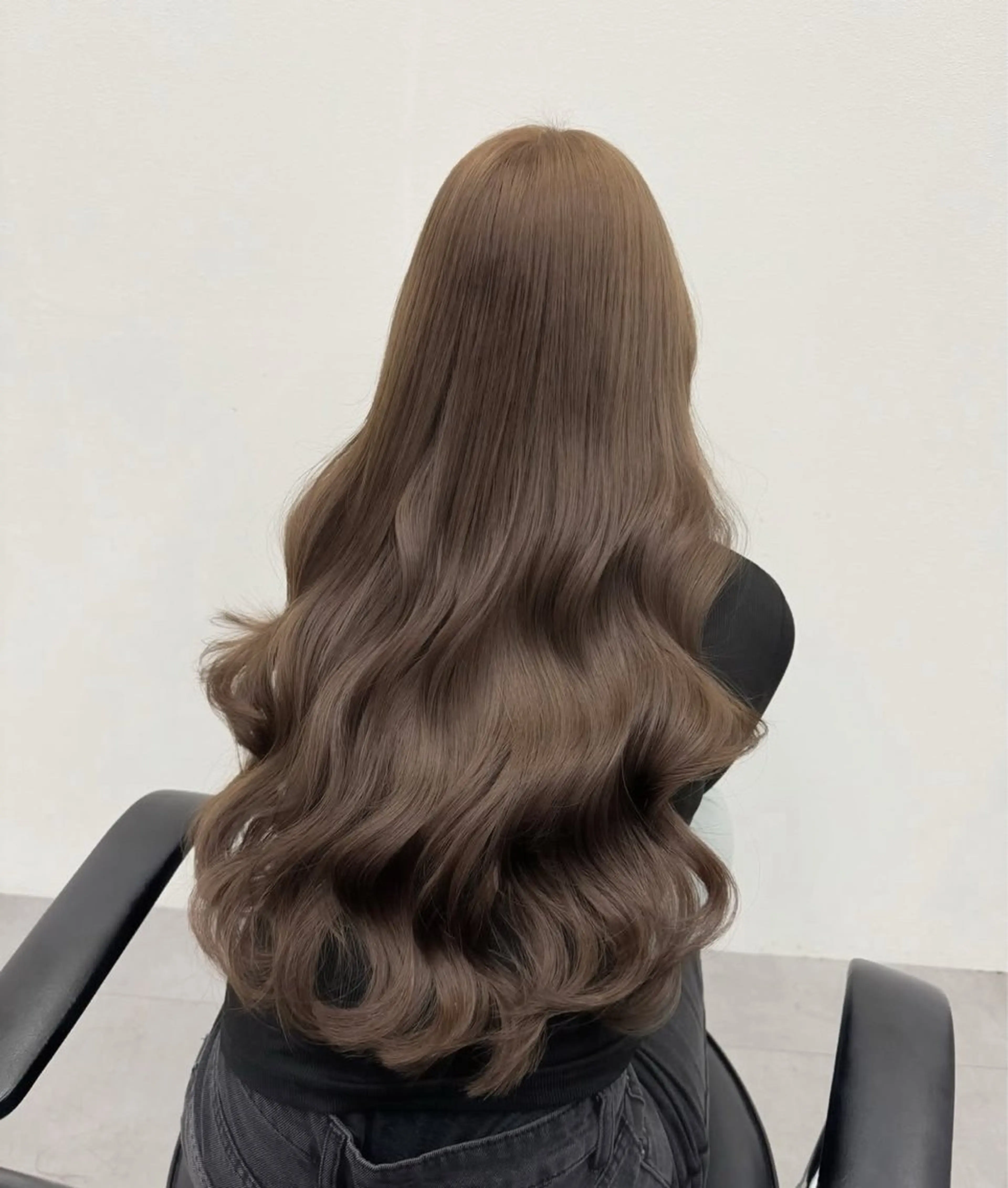 ロング ヘアカラー トリートメント 川元 春奈のヘアスタイル