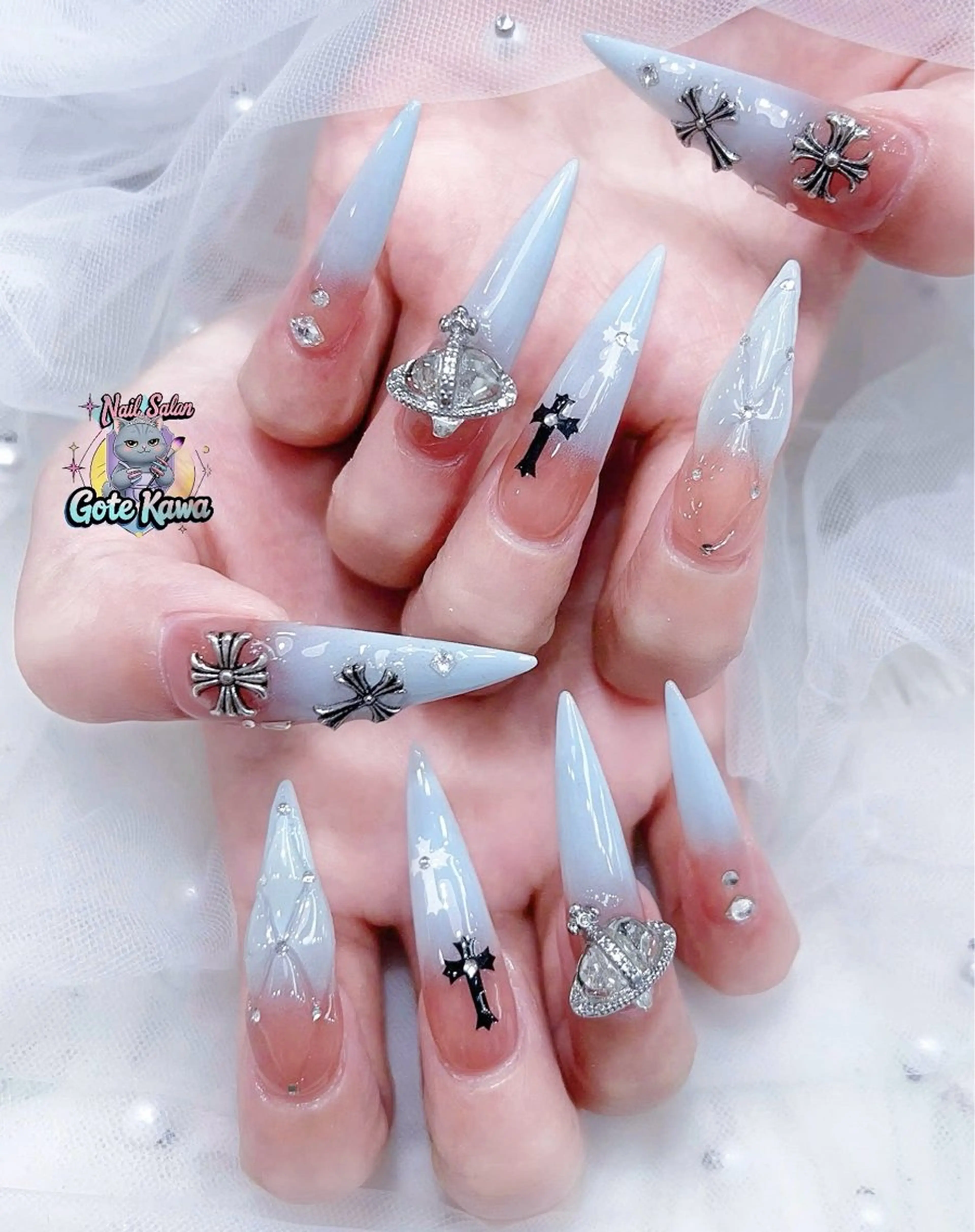 ネイル アートネイル キラキラネイル スカルプネイル ハンドネイル ハンドケア GOTE KAWA Nail Salon(ゴテかわ)所属・Gote Kawa nail salonのネイルデザイン