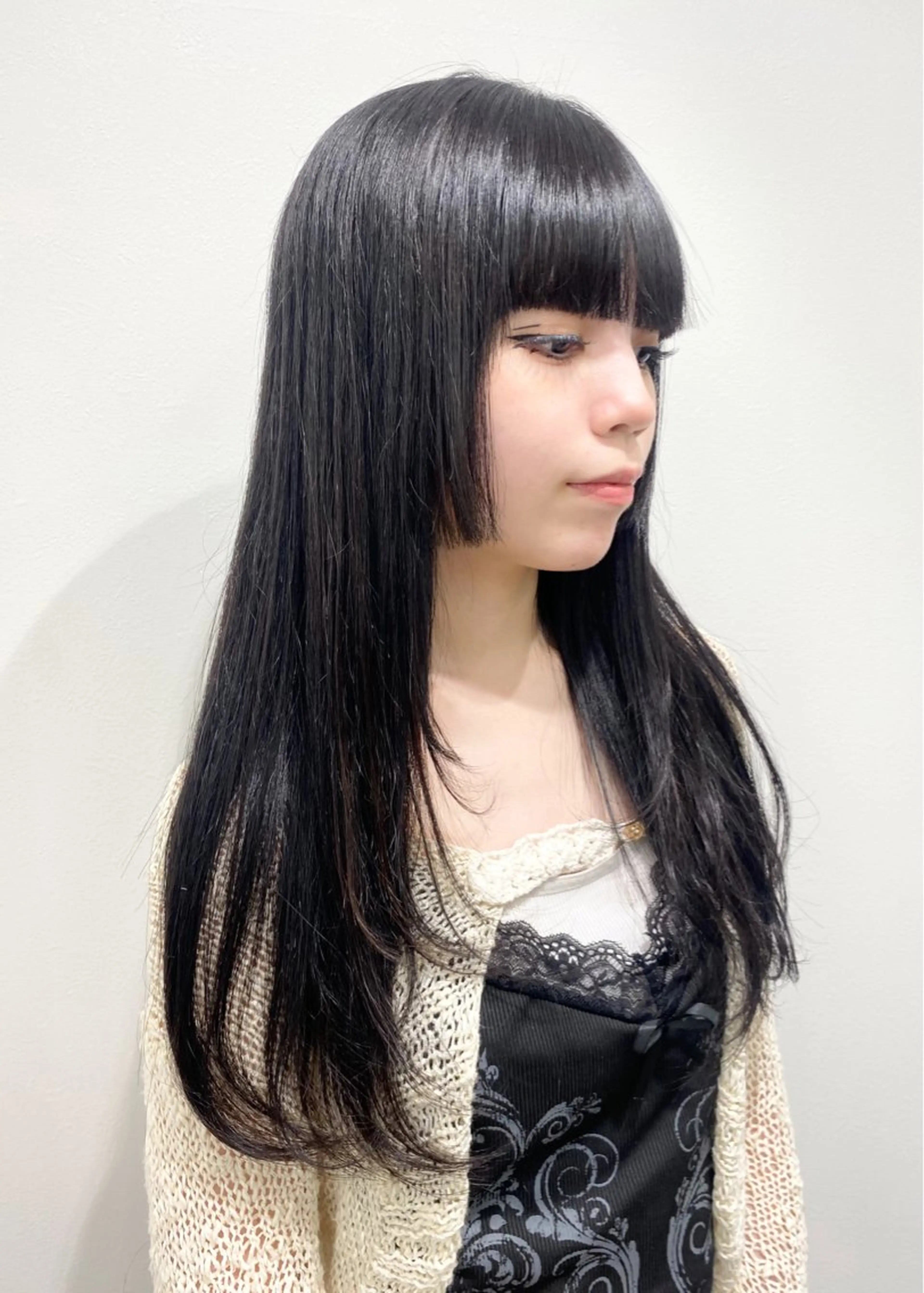 ロング カラー ロングレイヤー 姫カット レイヤーカット ロング カット ヘアカラー トリートメント anli所属・tomomi /レイヤーカットのヘアスタイル