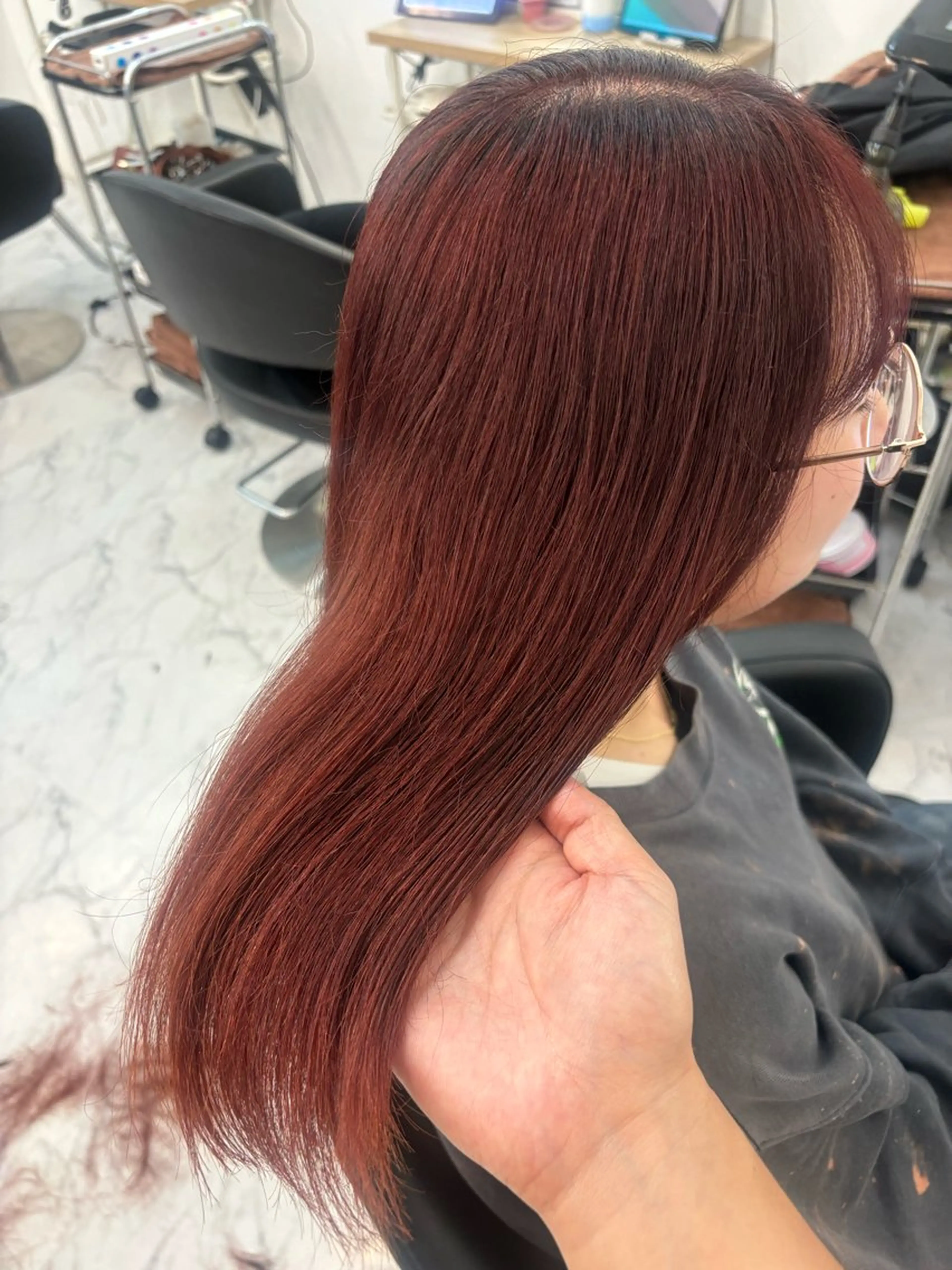 ミディアム カラー ブリーチ レッドカラー カット ヘアカラー replica上大岡所属・松井 敬太郎のヘアスタイル