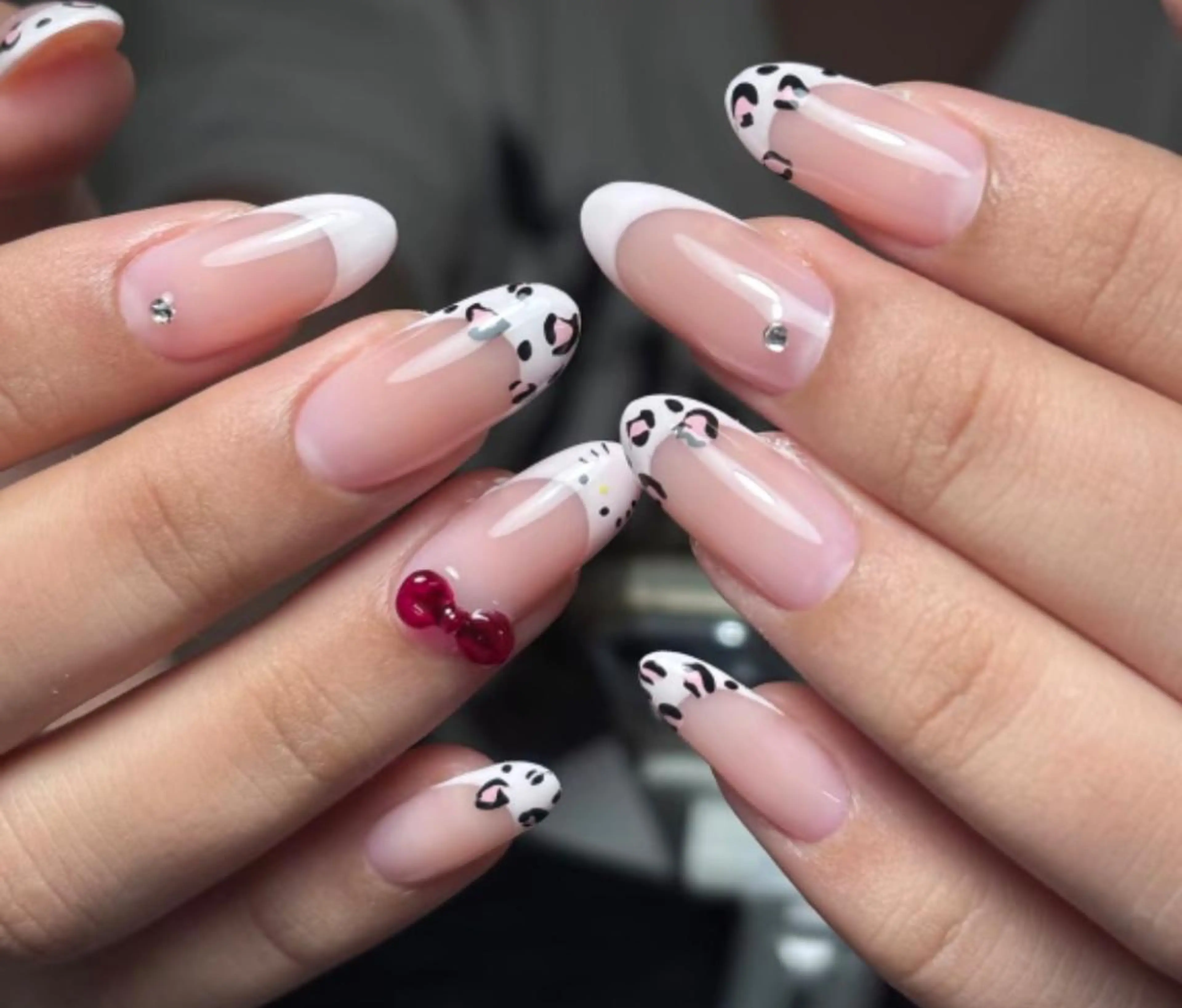 ネイル ハンドネイル ハンドケア 🍑 momo_nailのネイルデザイン