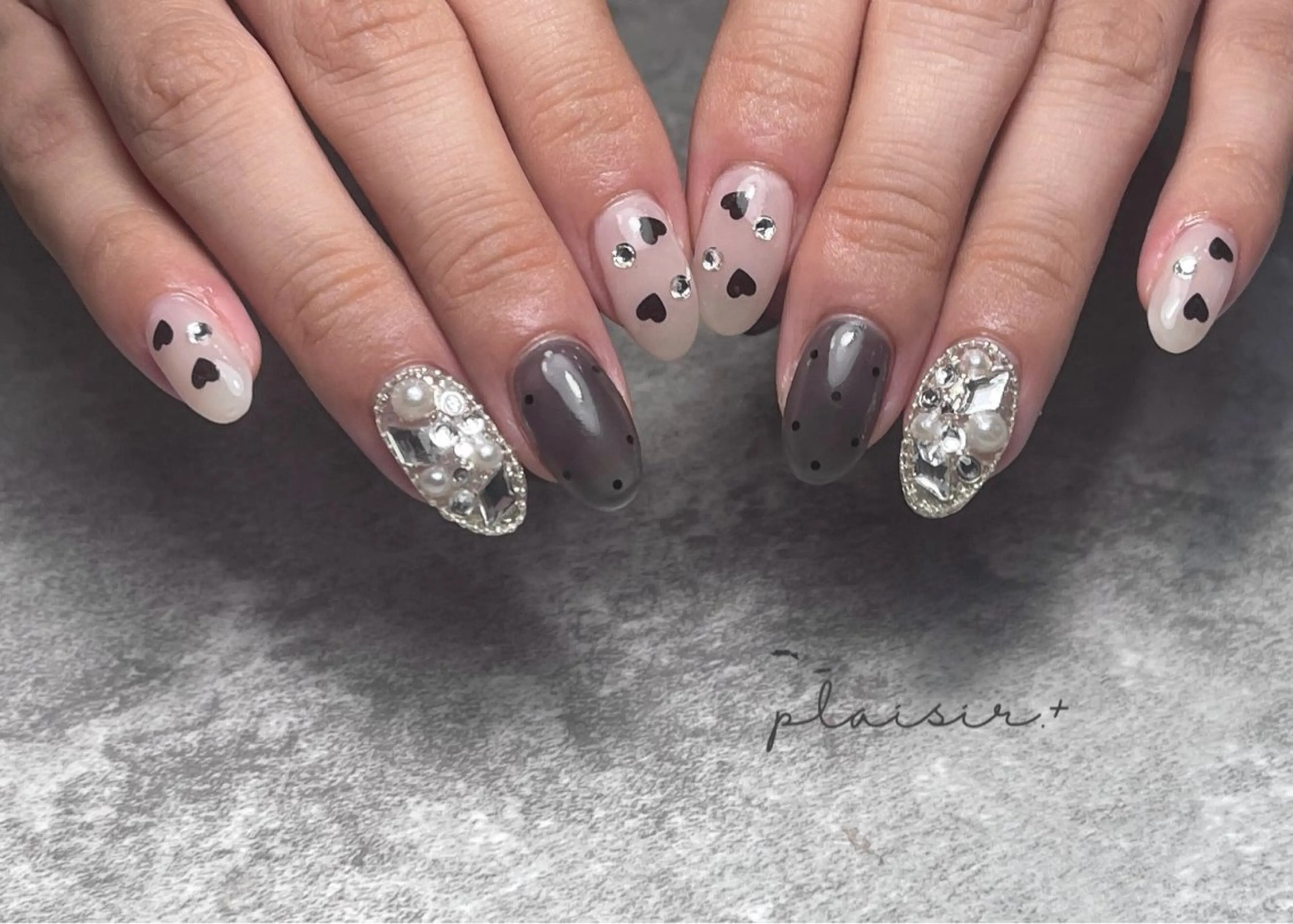 ネイル ハンドネイル plaisir. +のネイルデザイン