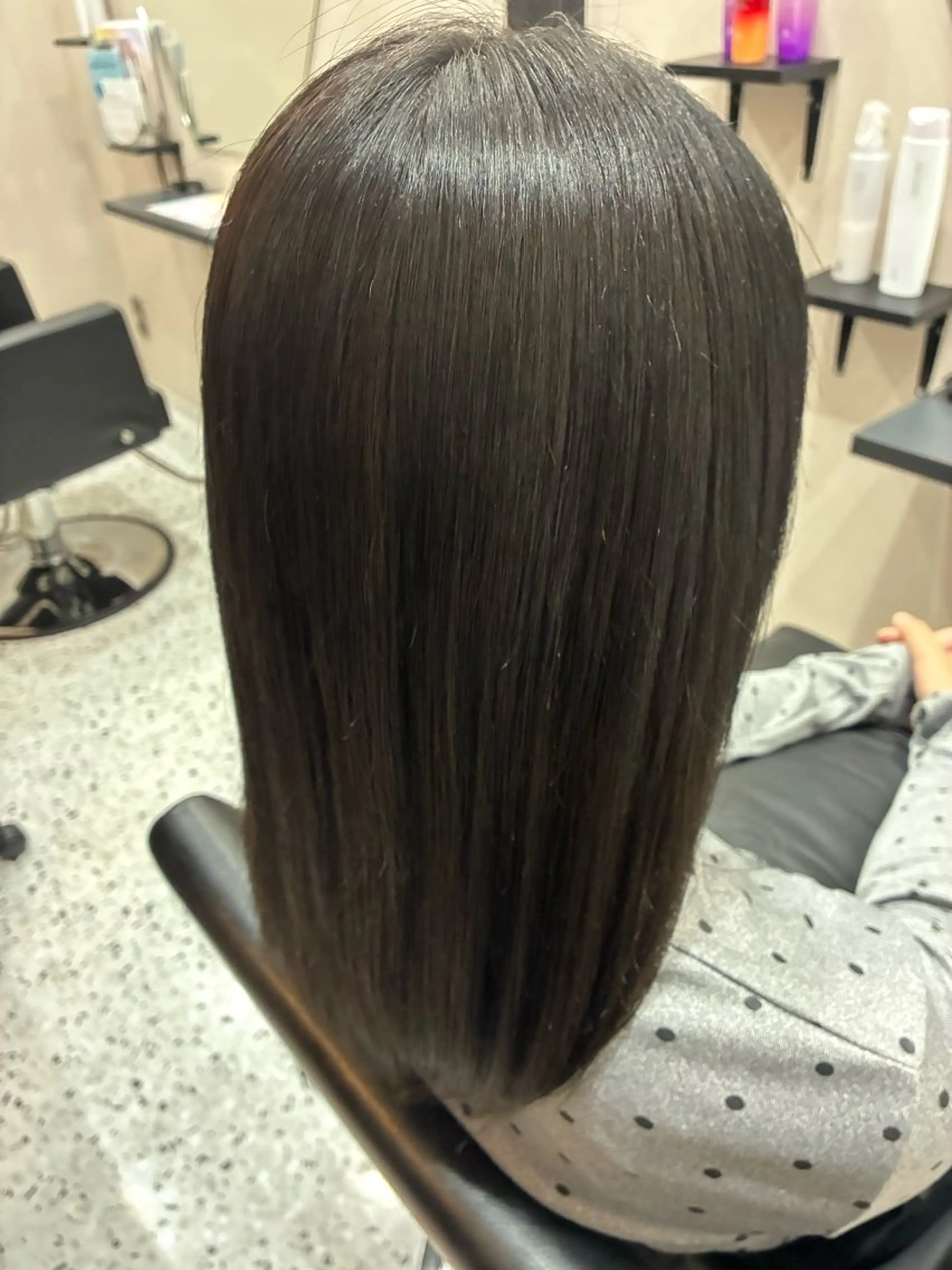 セミロング カラー ダークグレー カット ヘアカラー 美髪×髪質改善 🖤Yukineのヘアスタイル