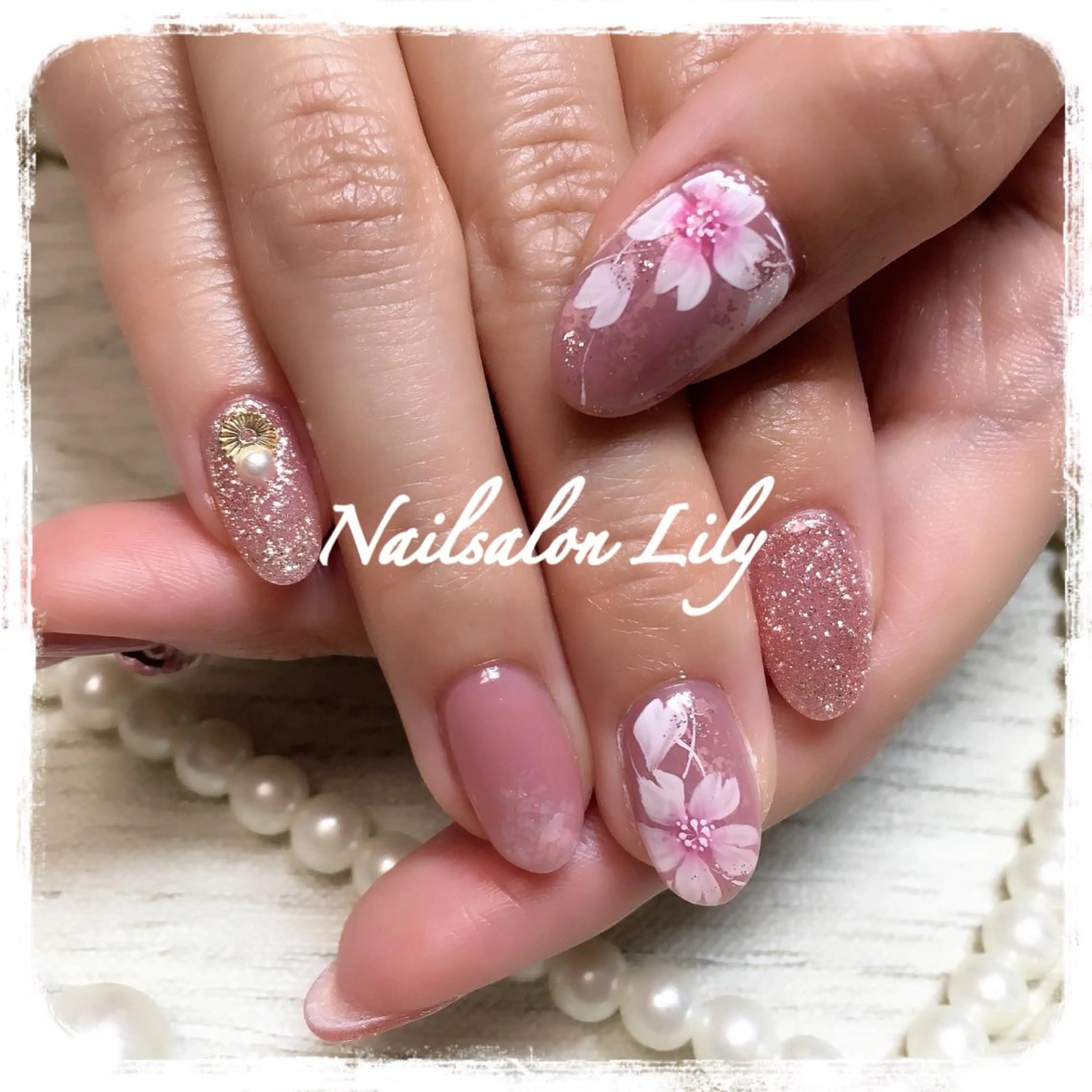 ネイル 桜ネイル 春ネイル ハンドネイル Nailsalon Lilyのネイルデザイン