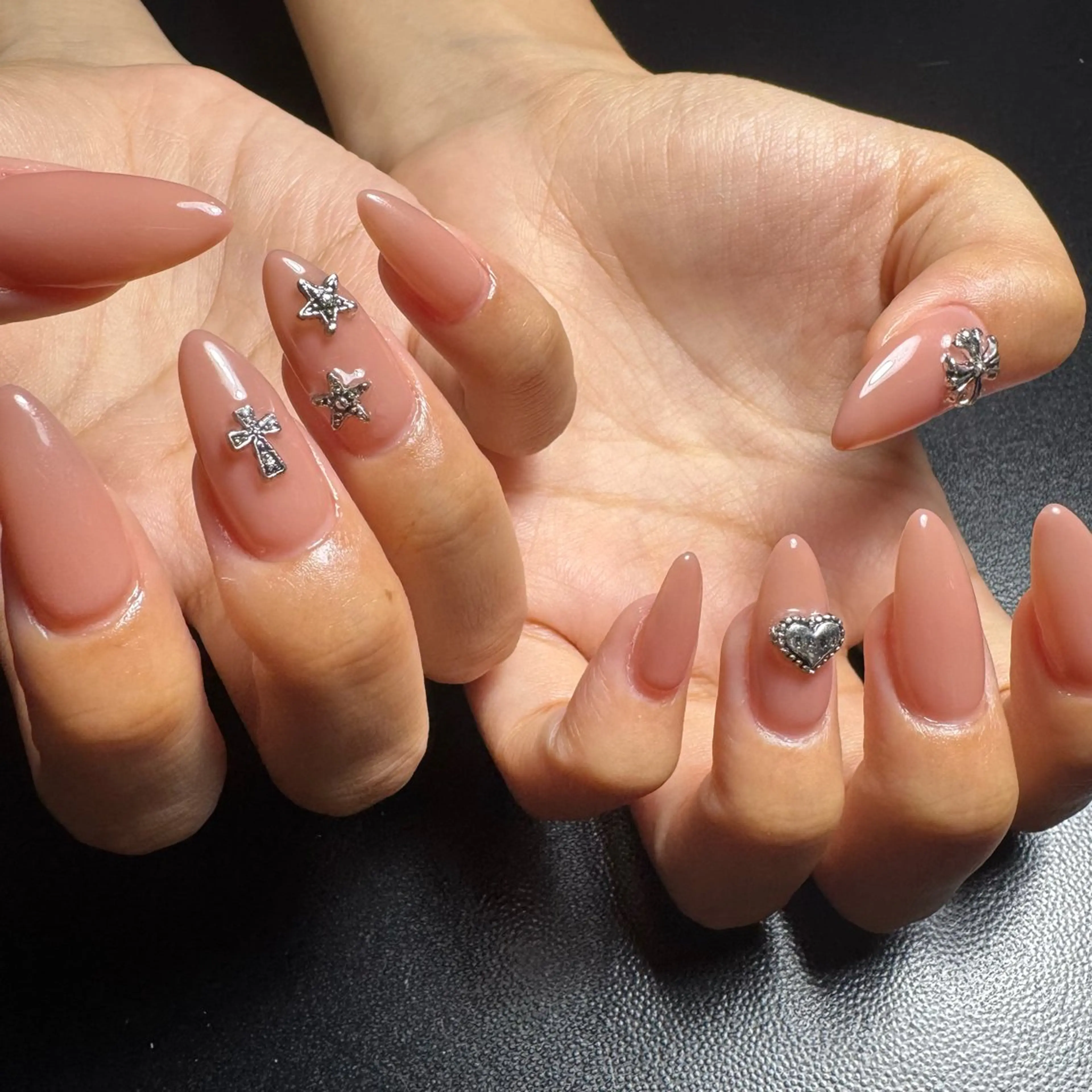 ネイル M. freenailのネイルデザイン
