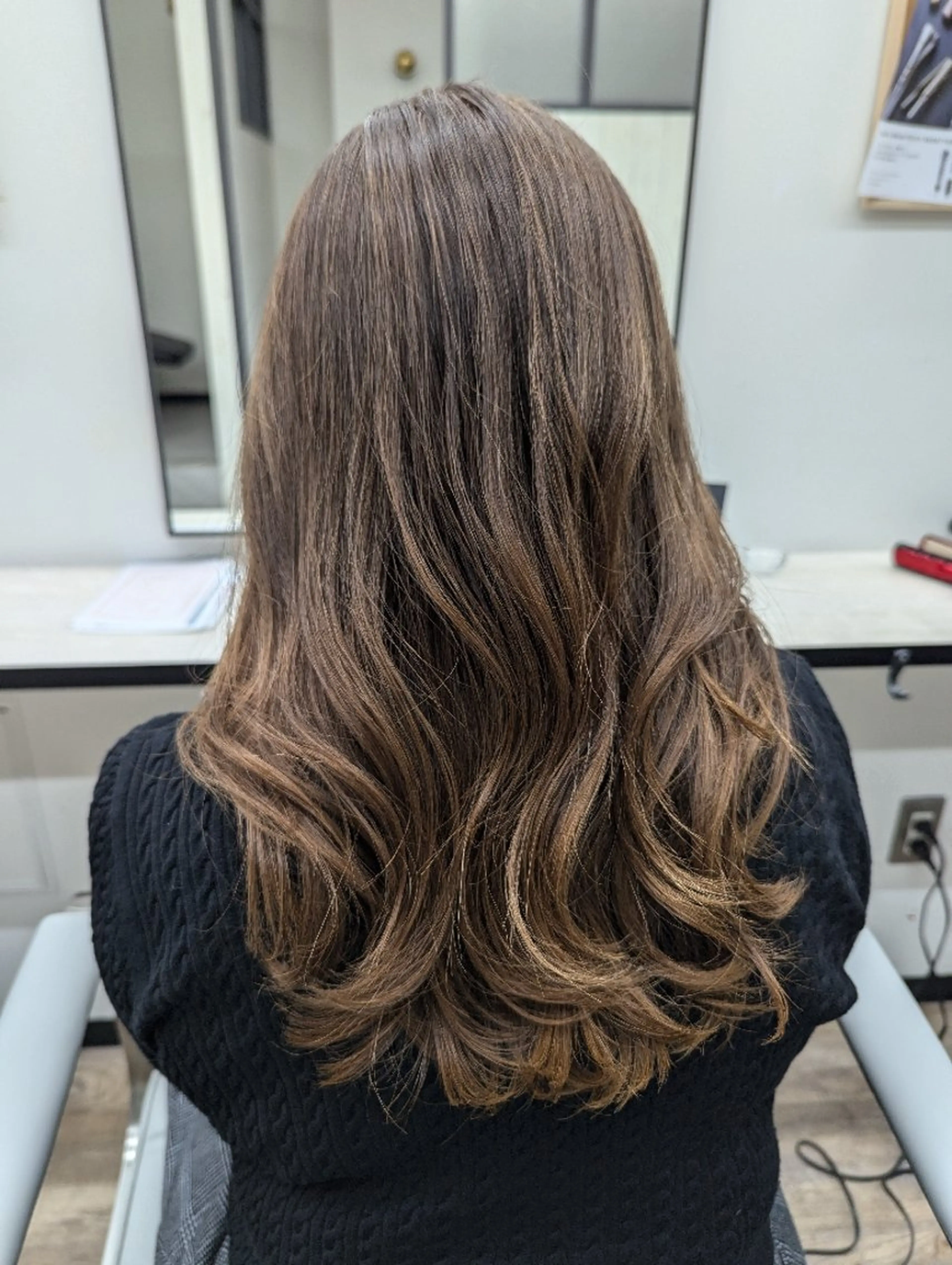 セミロング カラー ヘアカラー トリートメント 🌼 AIKO🌼のヘアスタイル