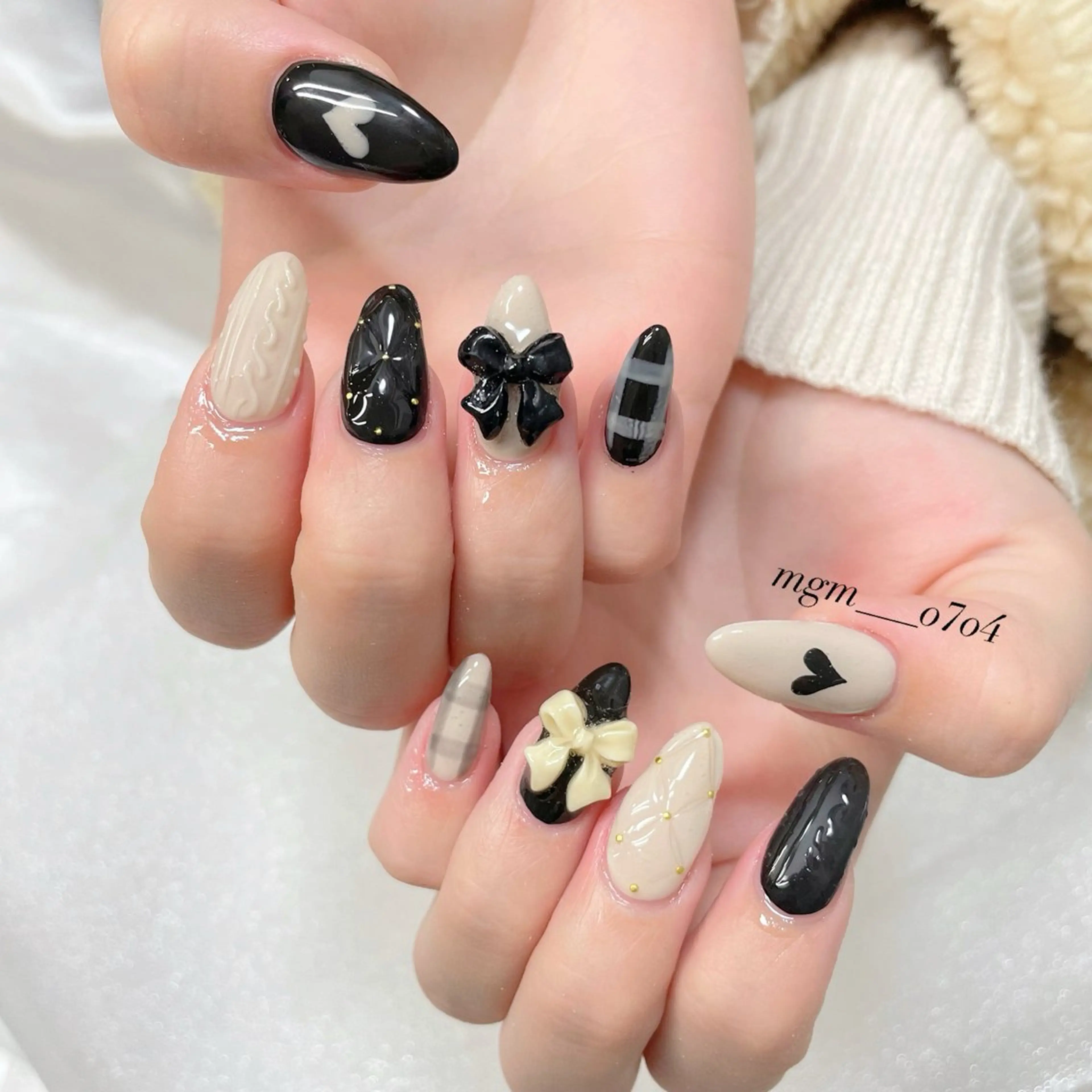 ネイル ハンドネイル ハンドケア MoON...❤︎ MeGuのネイルデザイン