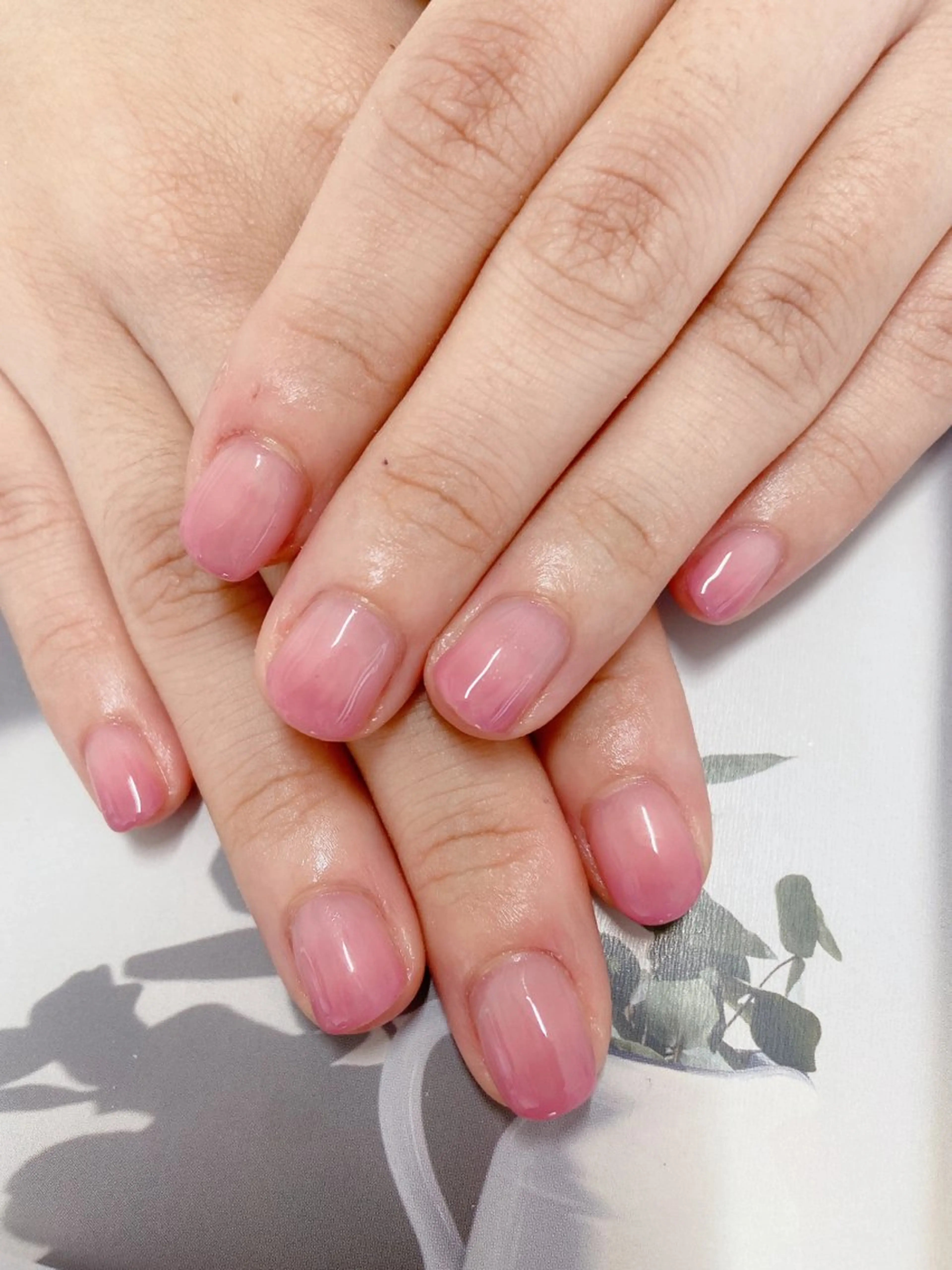 ネイル ジェルネイル グラデーション オフィスネイル ワンカラーネイル パラジェル nail salon Berry所属・前田 りかのネイルデザイン