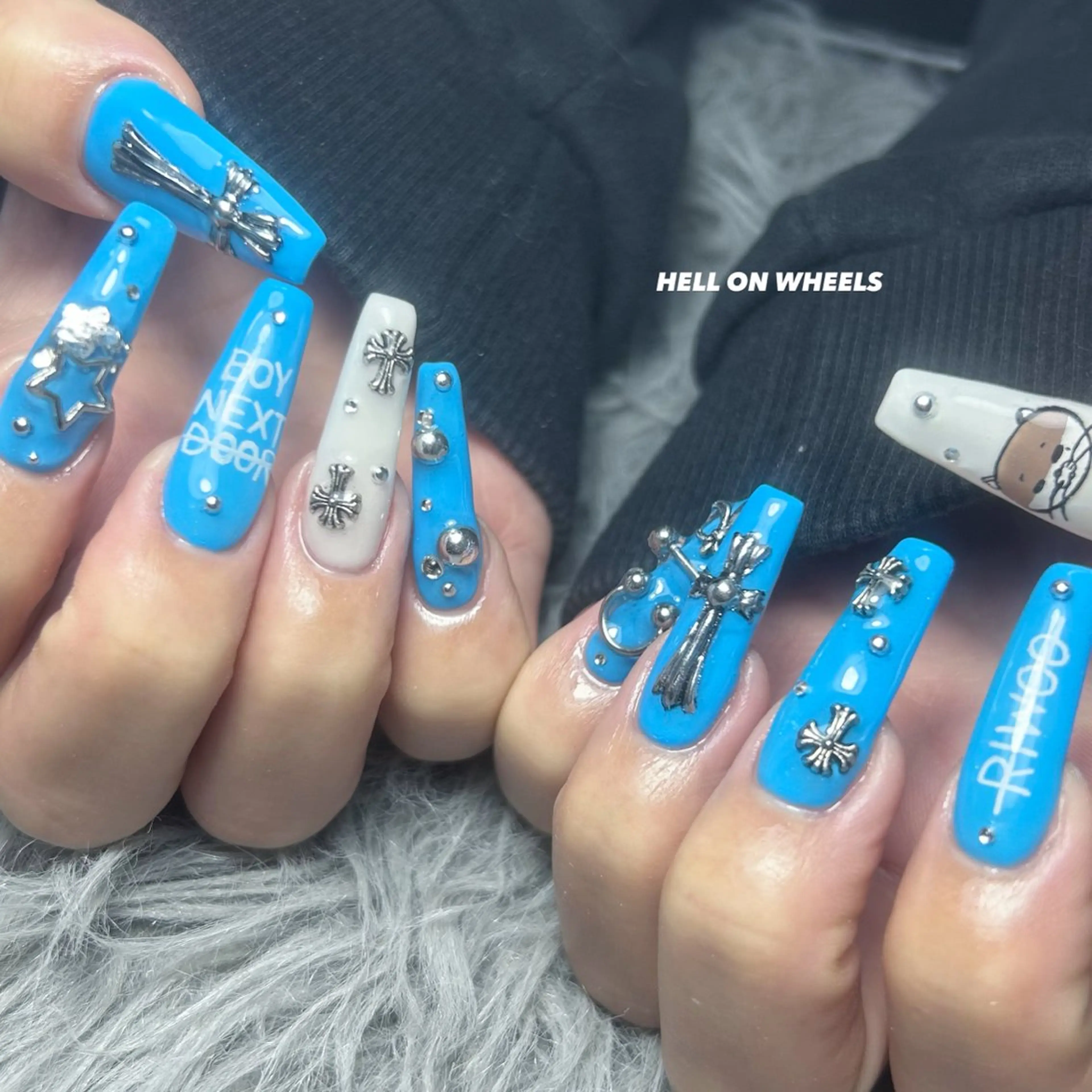 ネイル ハンドネイル ⛓Miyu ⛓のネイルデザイン